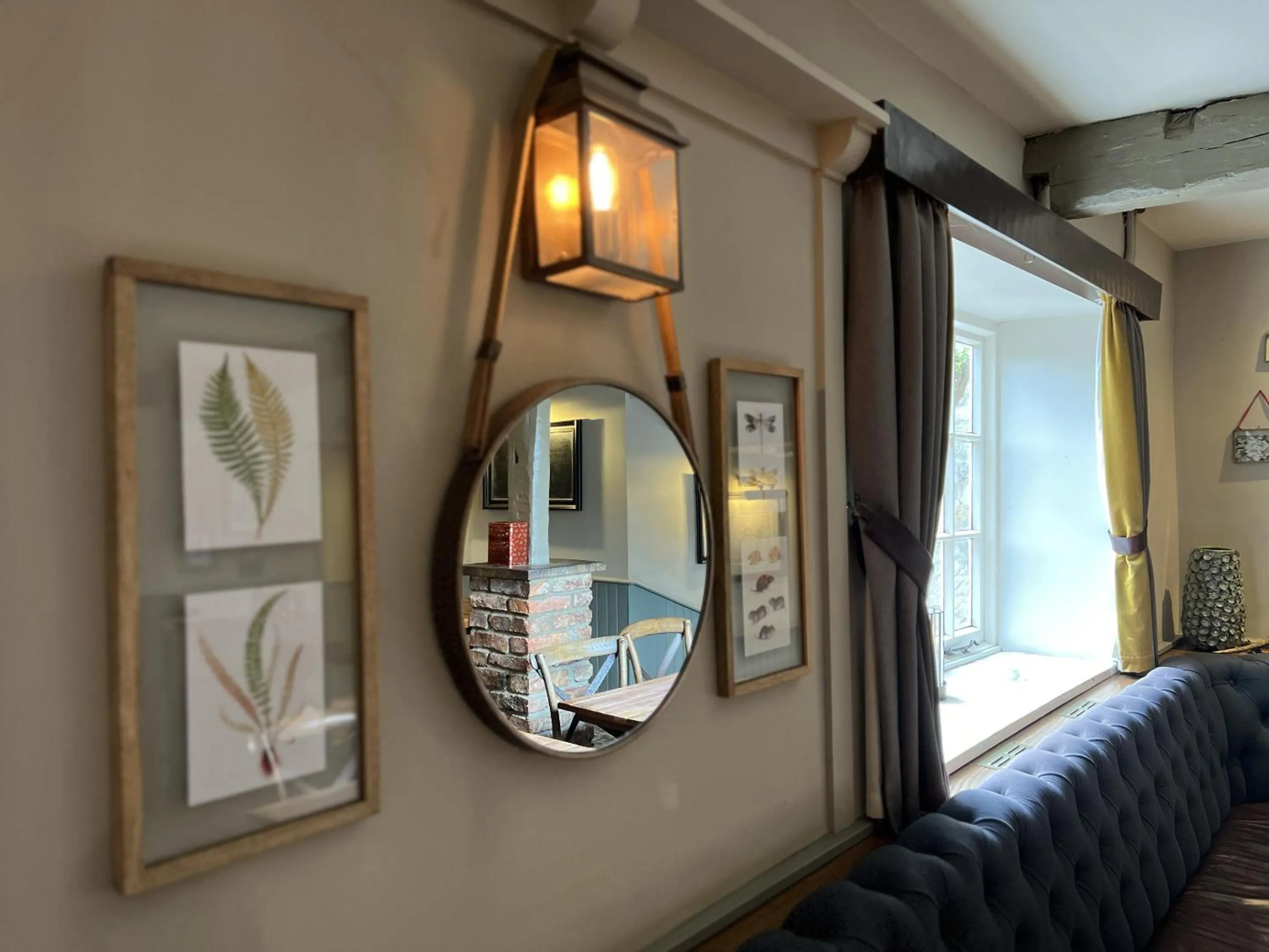 Lounge or bar in The Forresters Arms Kilburn