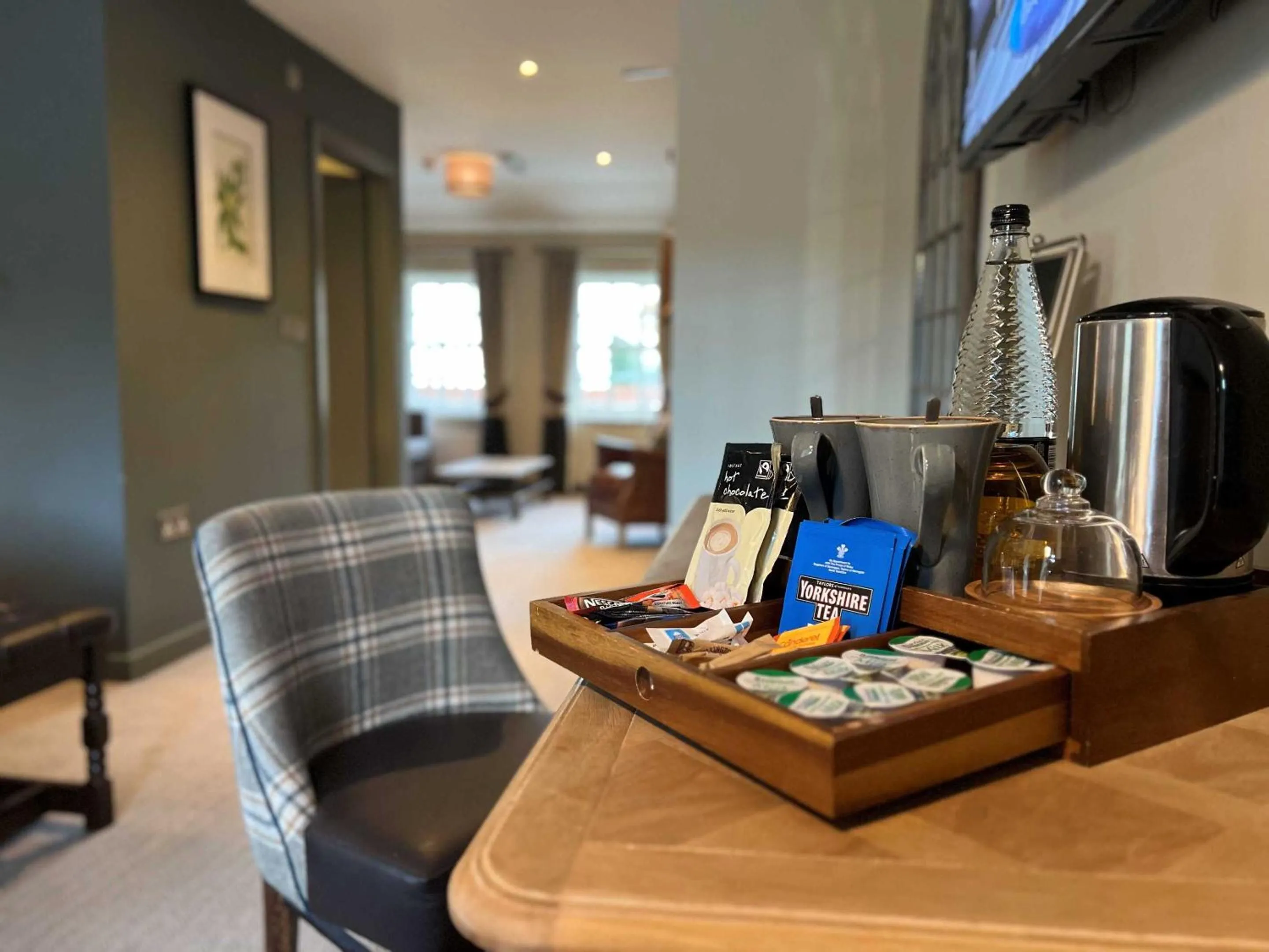 Bedroom in The Forresters Arms Kilburn