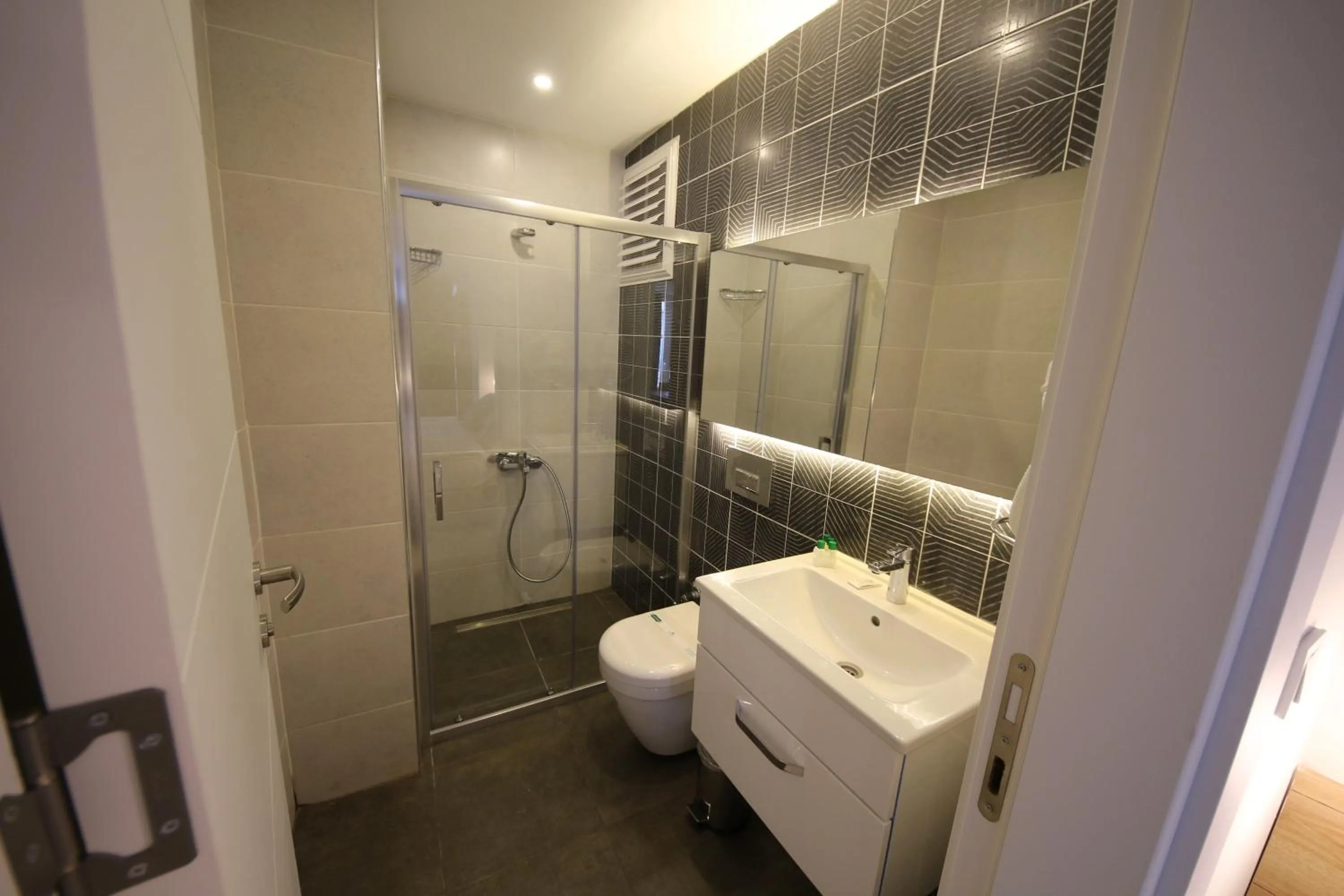 SPİLOS GÜMÜLDÜR HOTEL