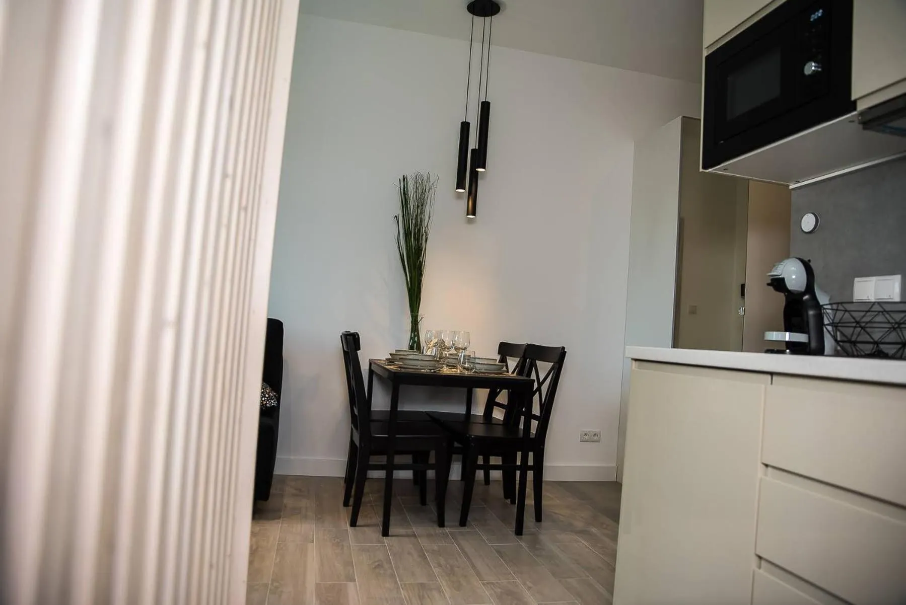 EASY RENT Apartments -BUSINESS CENTER 39