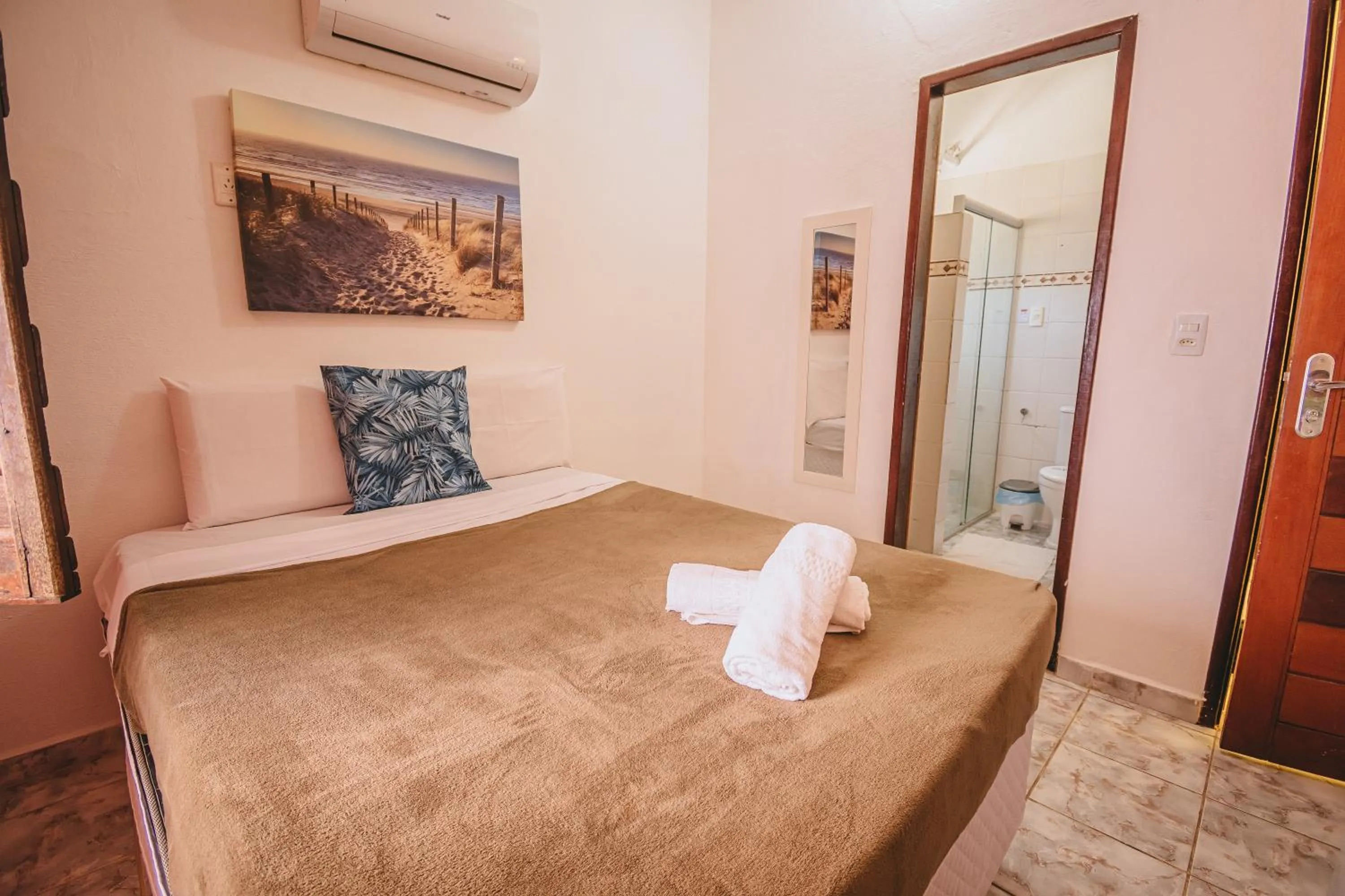 Bedroom, Bed in Pousada Porto Amazônia