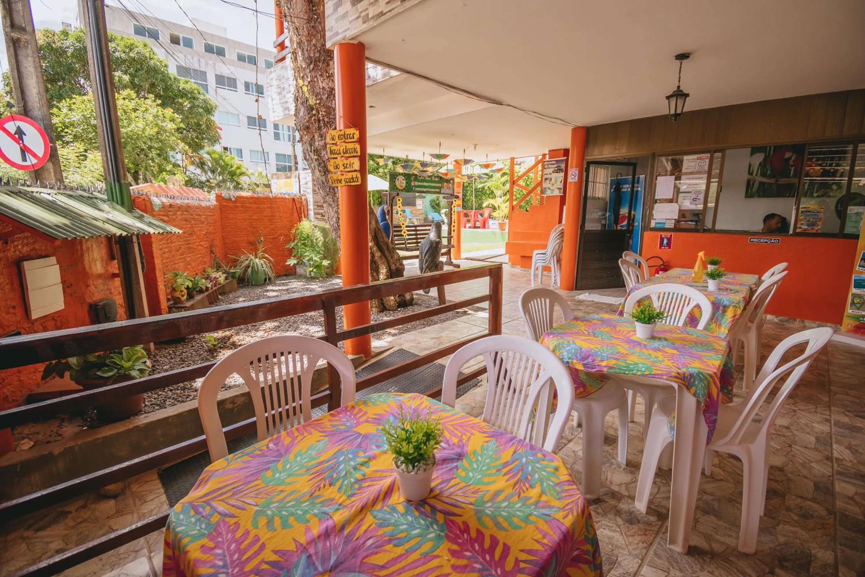 Restaurant/places to eat in Pousada Porto Amazônia