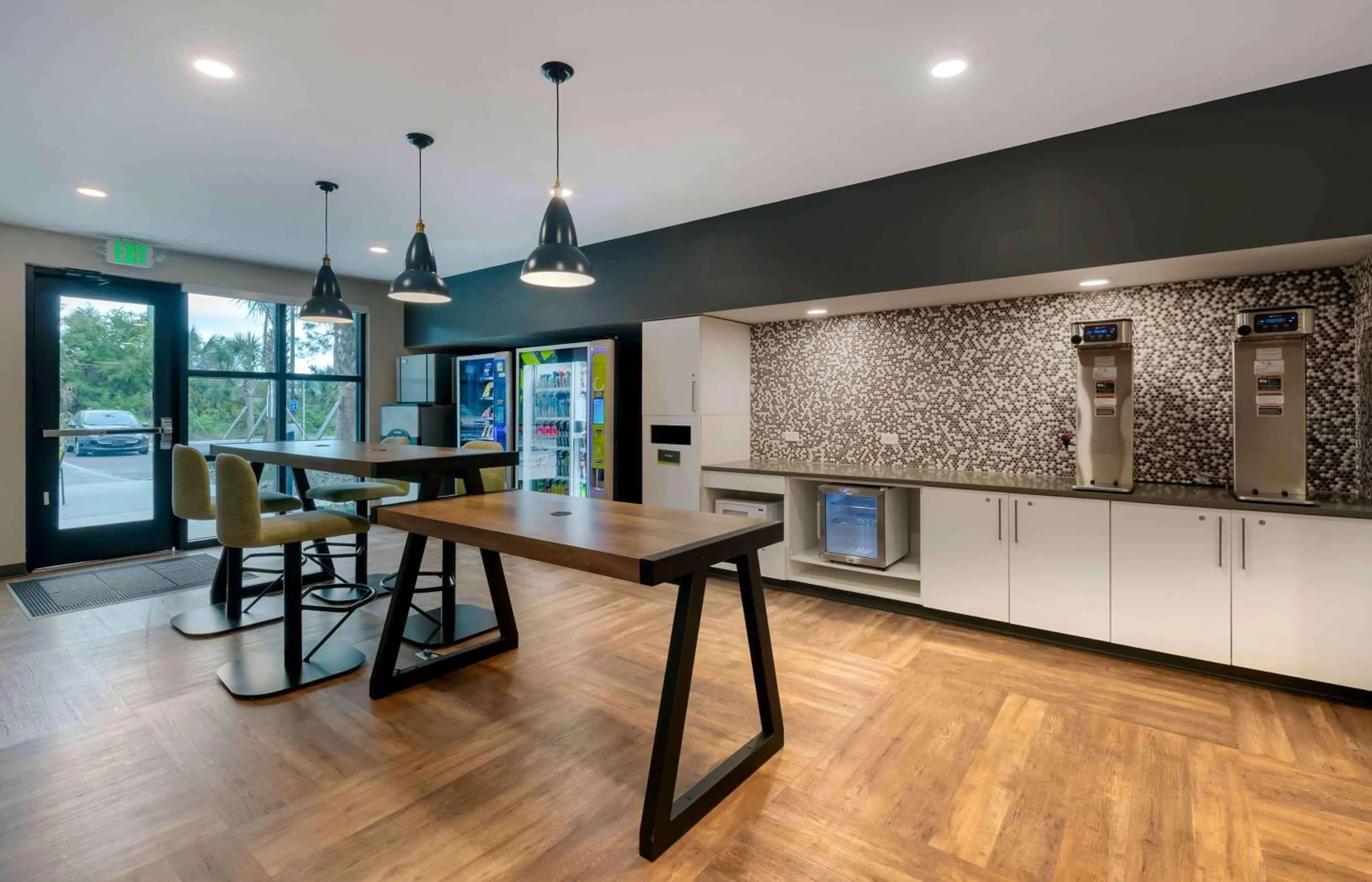 Breakfast in Extended Stay America Premier Suites - Daytona Beach - Ormond Beach