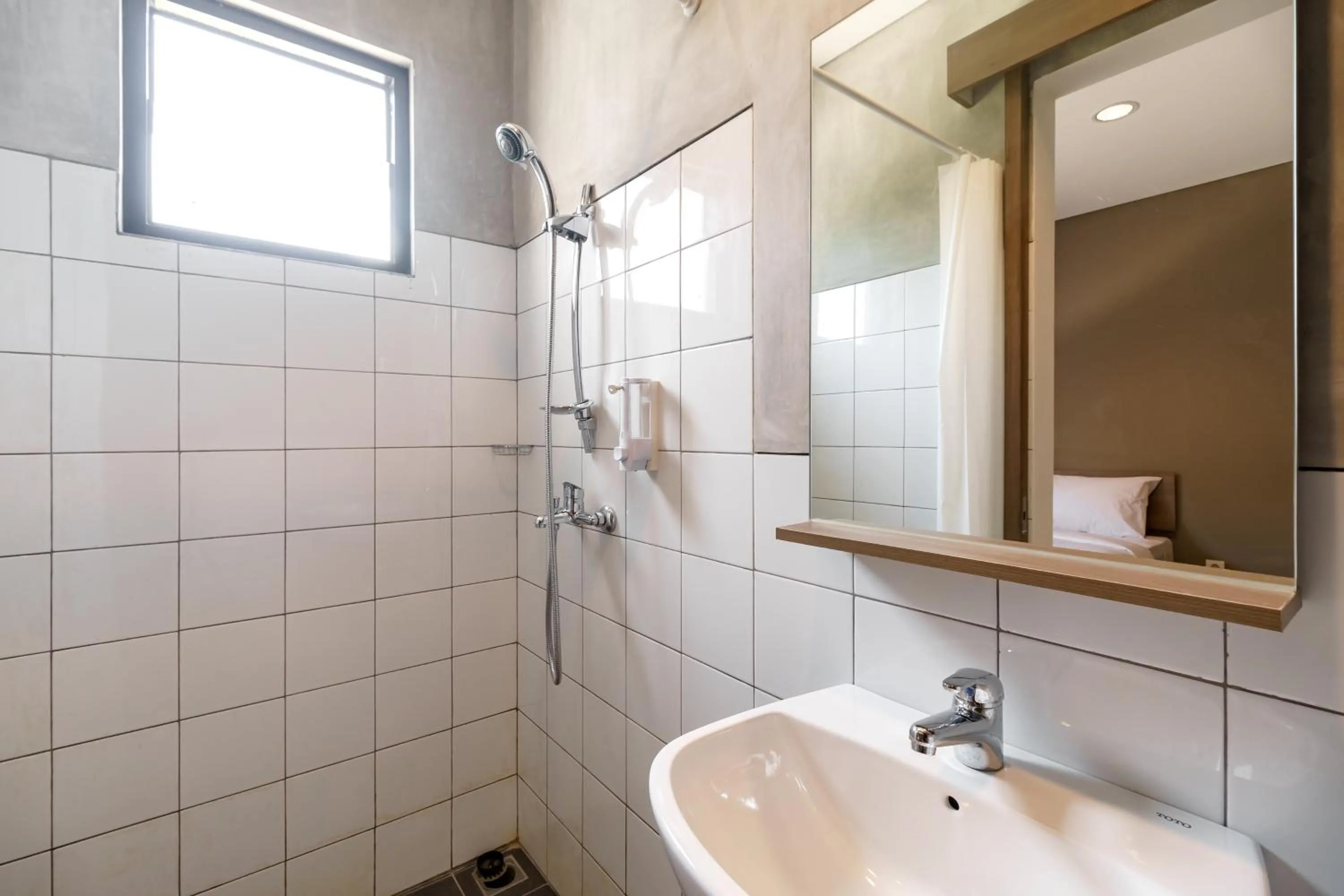 RedDoorz Syariah near Rumah Sakit Medika Dramaga