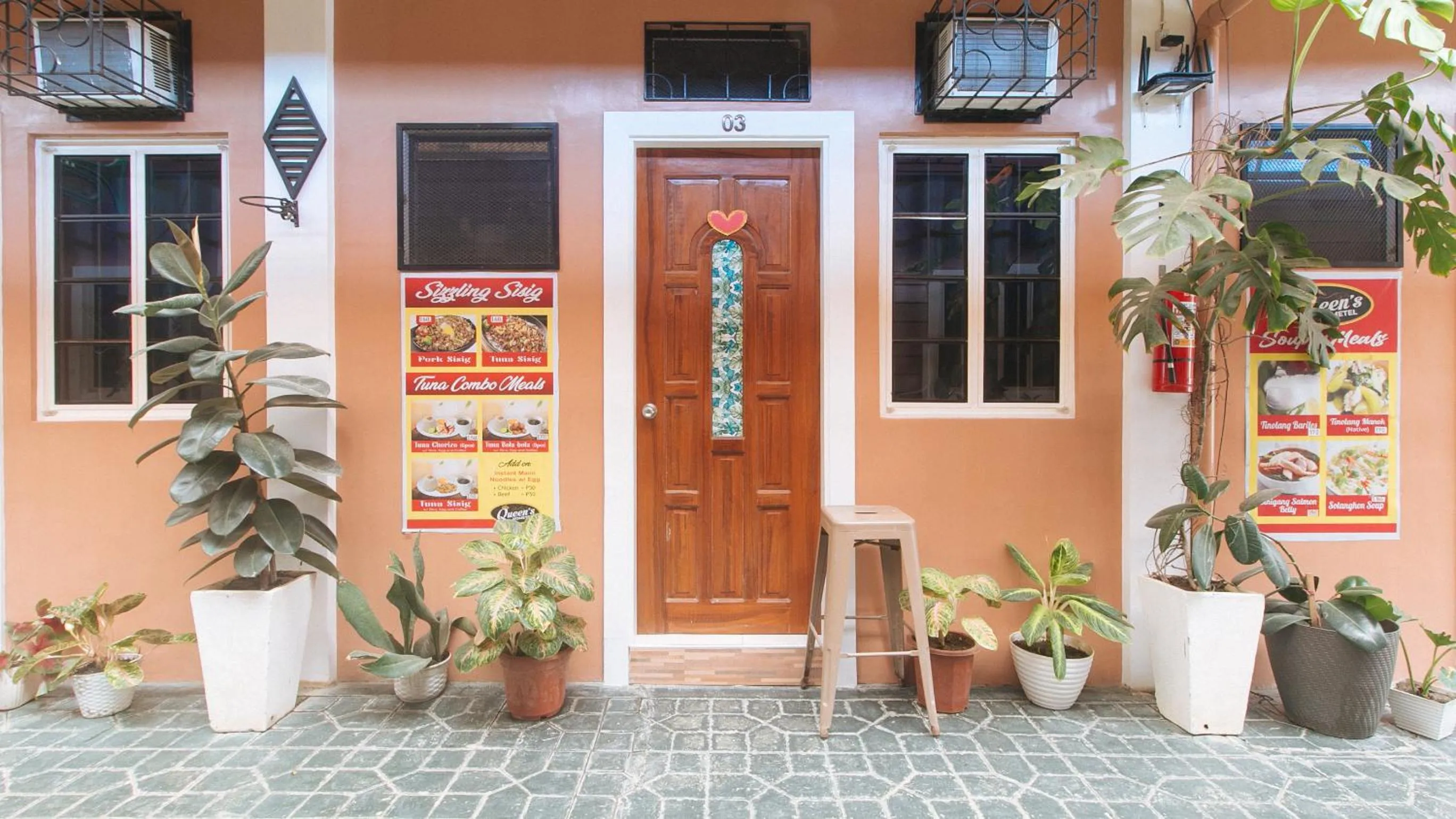 Property building in RedDoorz at Queens Hometel