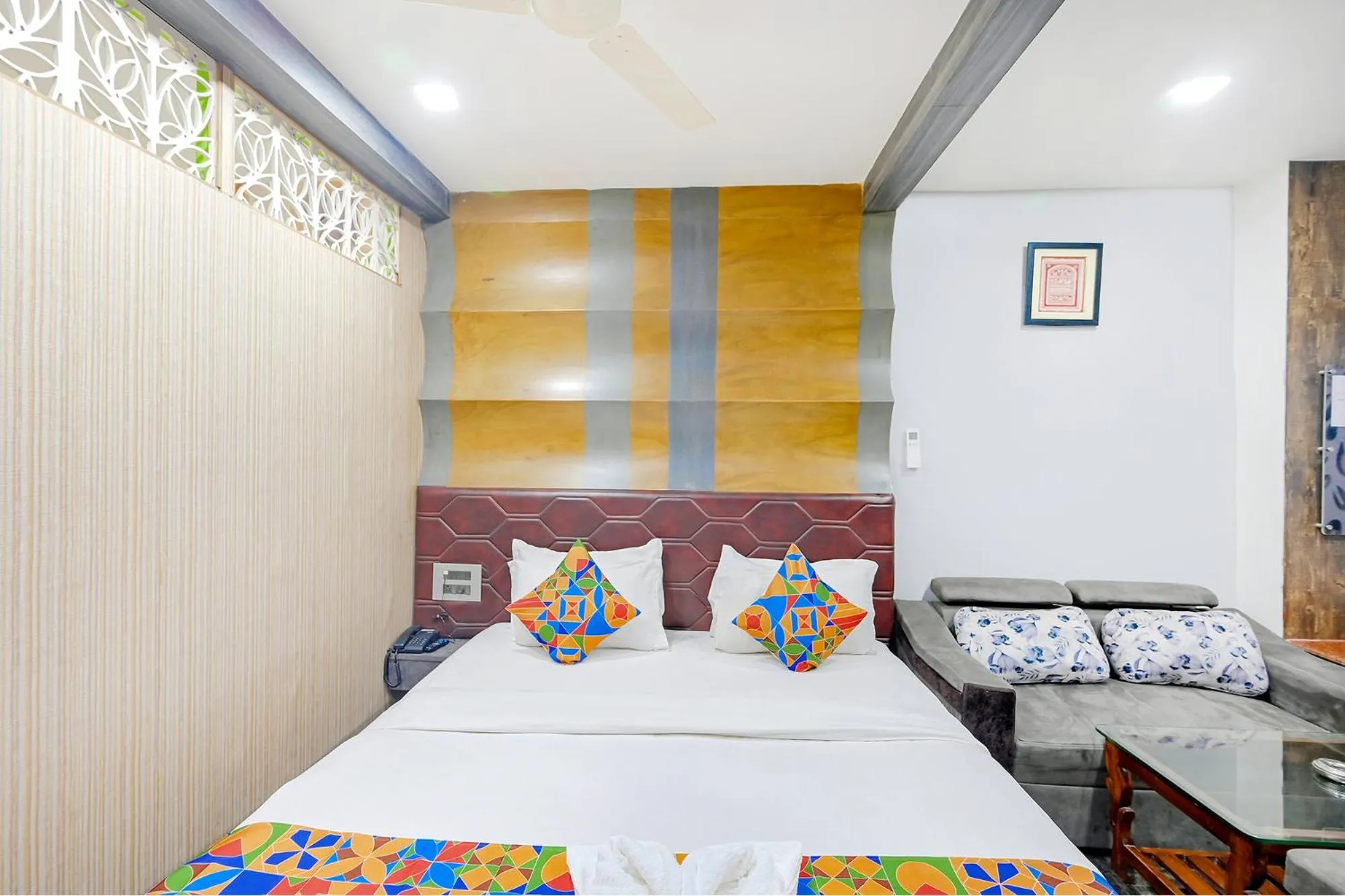 Bed in FabHotel Prime Middleton - Nr Niladri Vihar Square