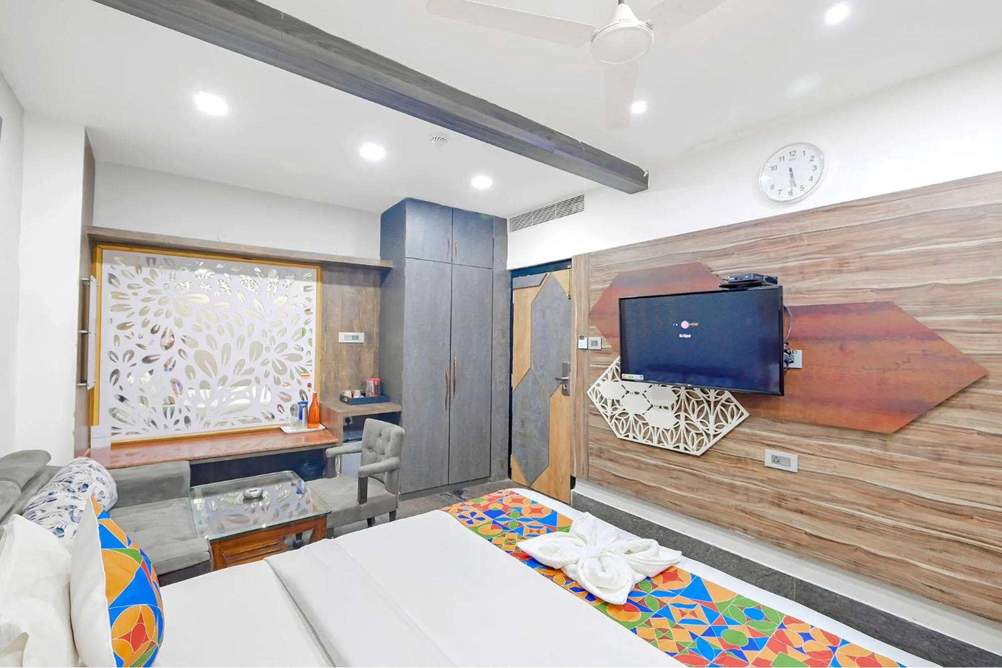 Bed in FabHotel Prime Middleton - Nr Niladri Vihar Square