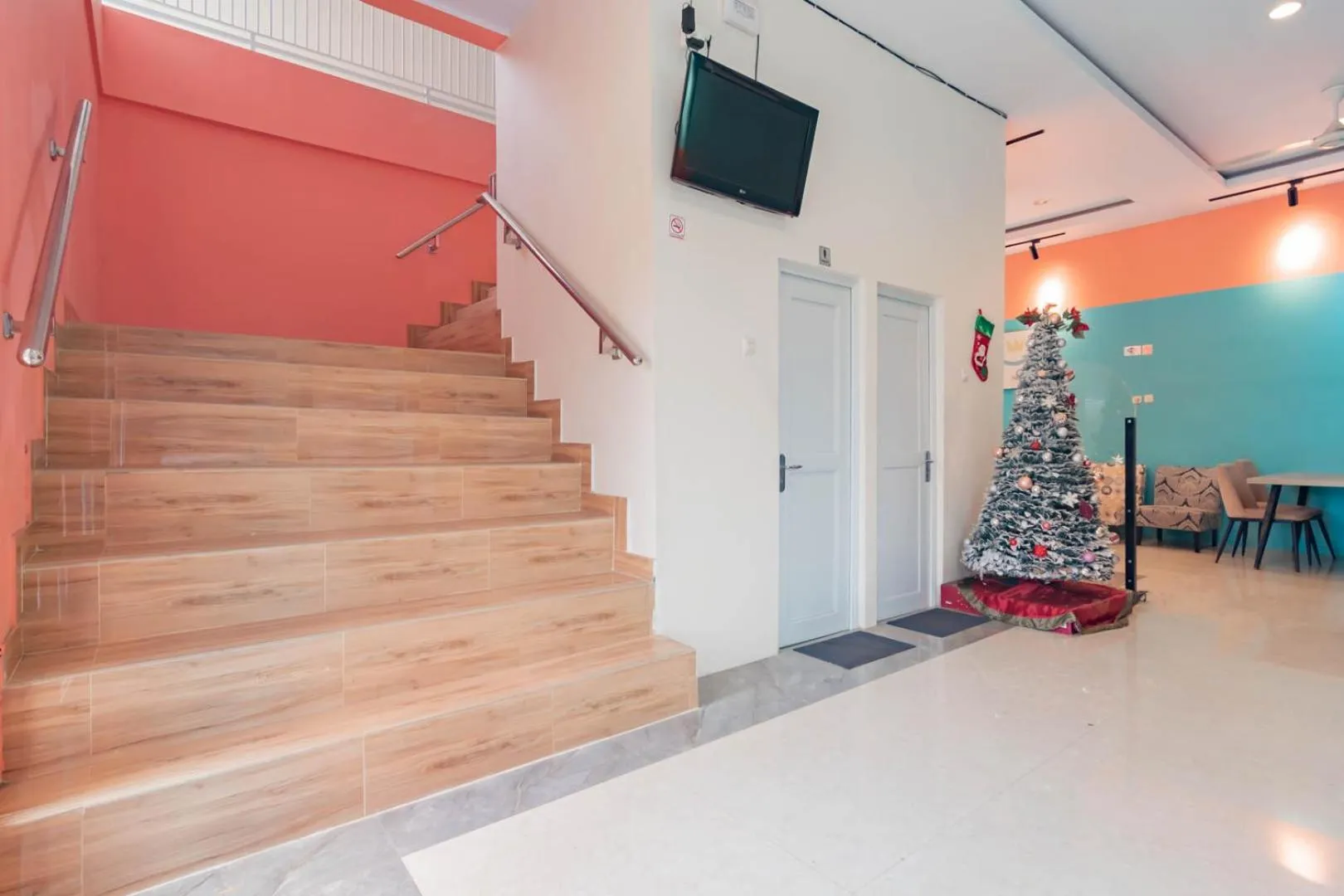 Property building in Sans Hotel Budaya Cirebon