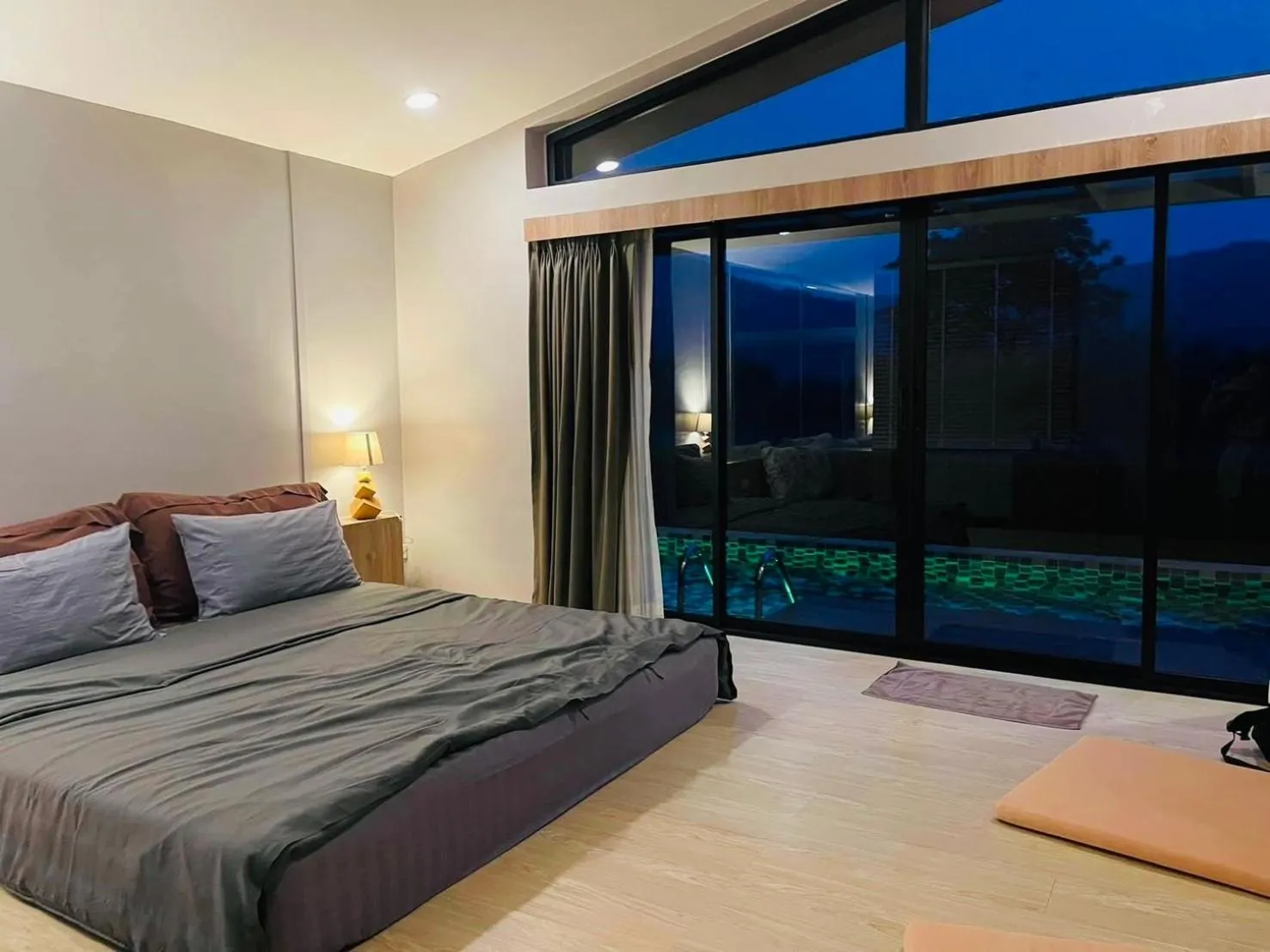 Bed in Hyde198homeresort