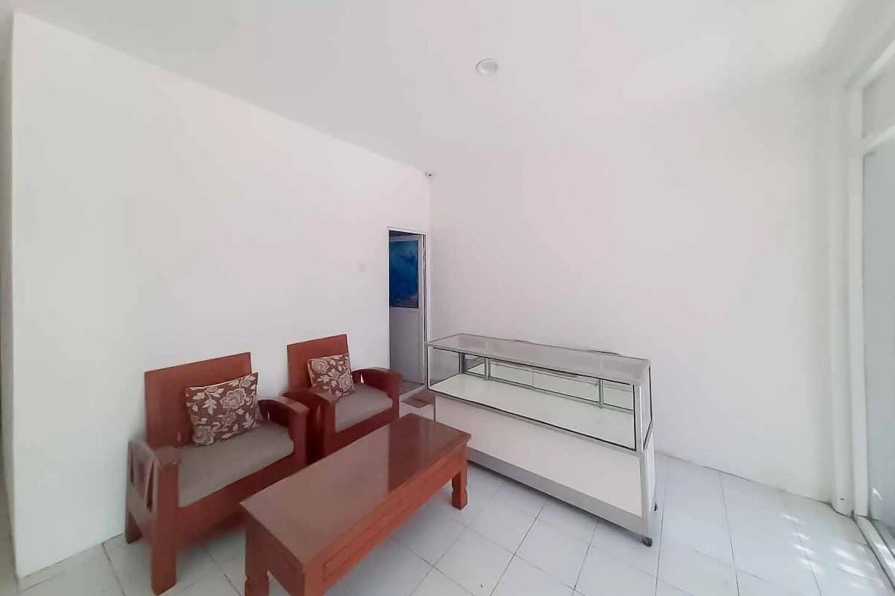 Bed in RedDoorz near Alun Alun Kota Serang