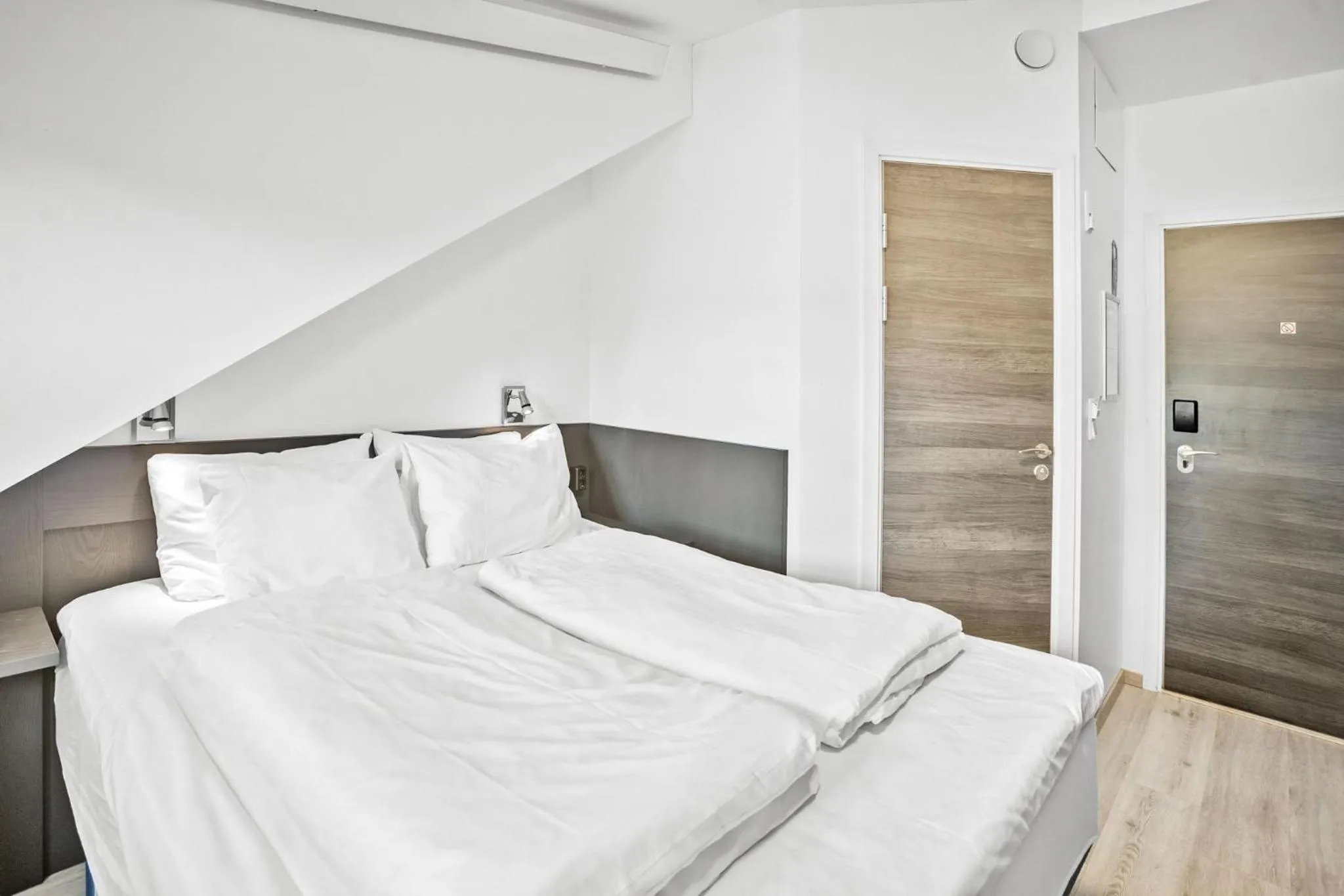 Bedroom in Apartments no