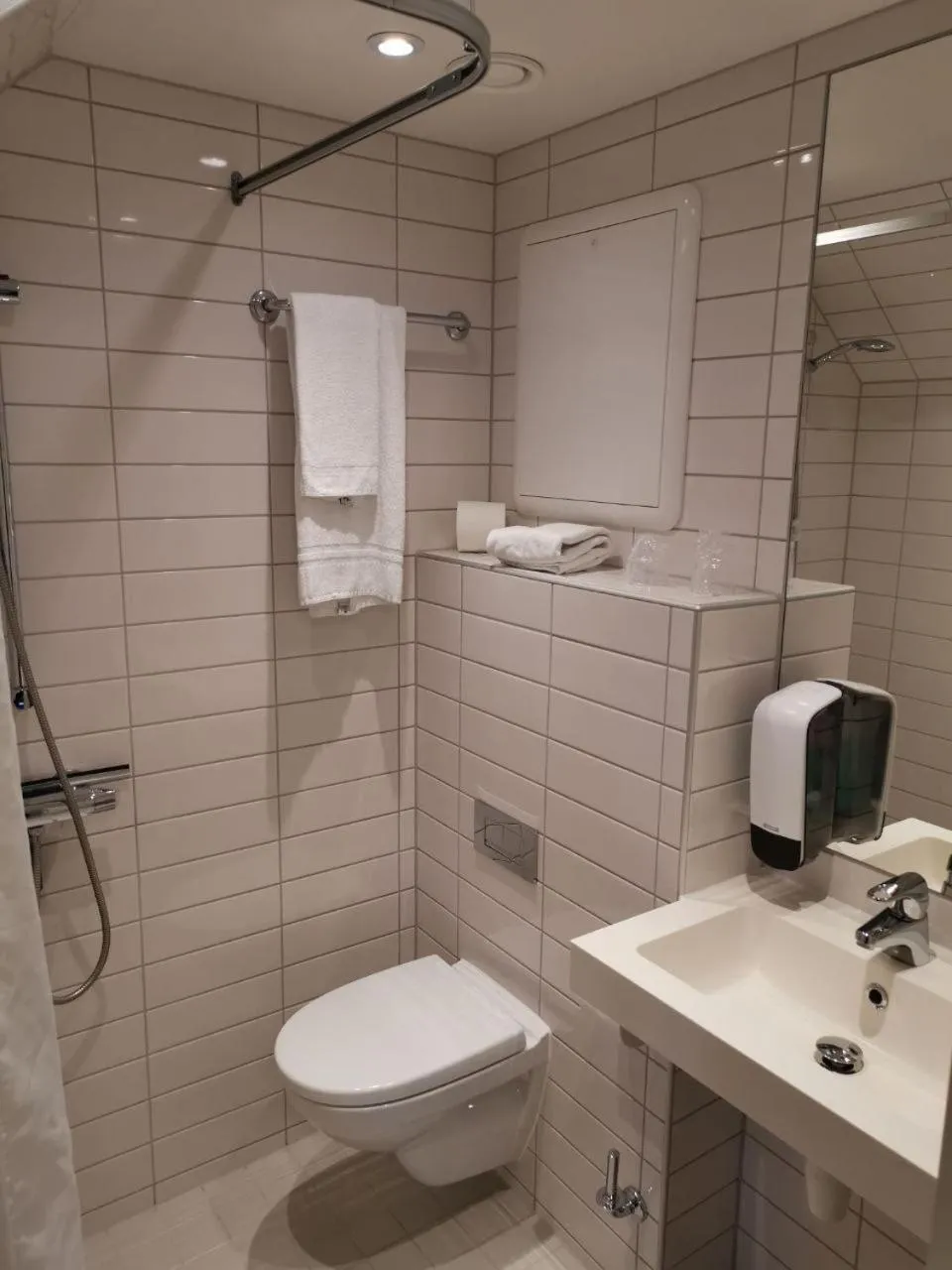 Bathroom in Apartments no