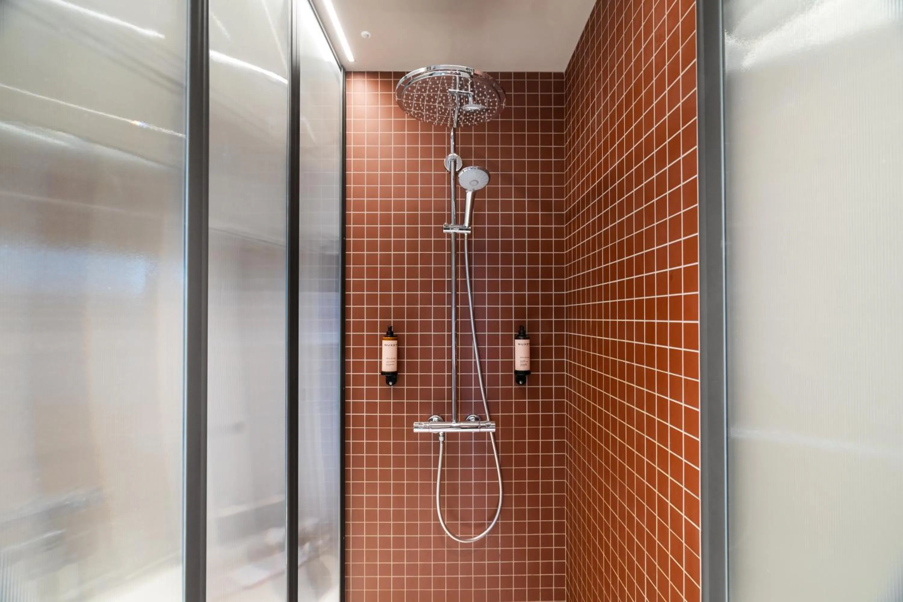 Bathroom in Hotel Paradiso