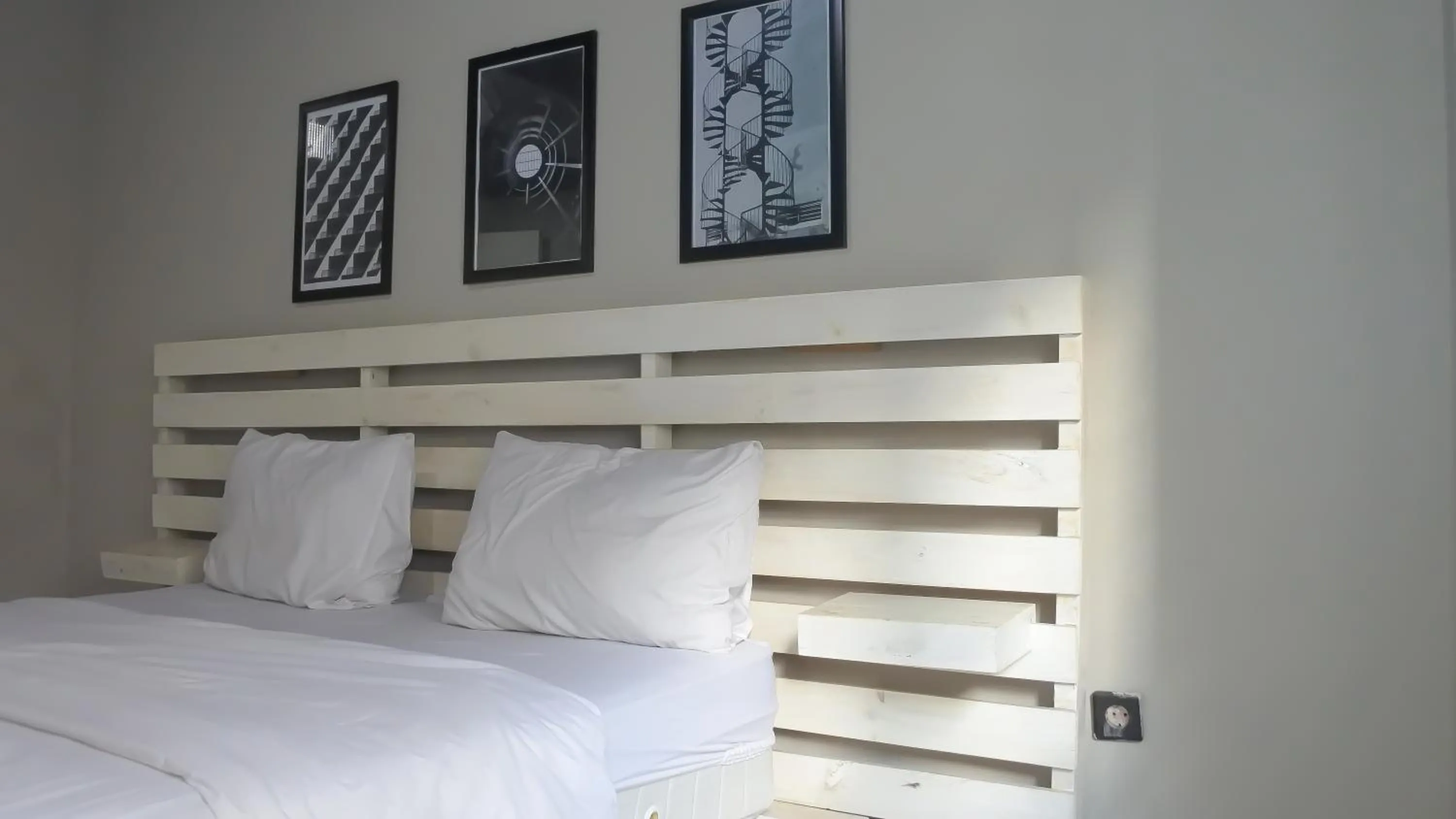 Bed in RedDoorz At Home 33 Bandung