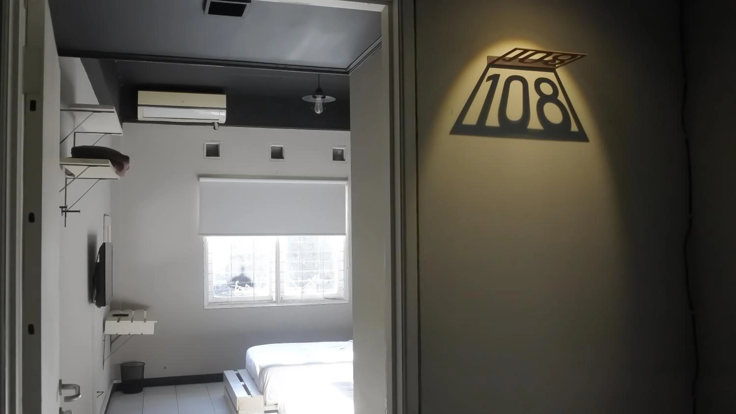 RedDoorz At Home 33 Bandung