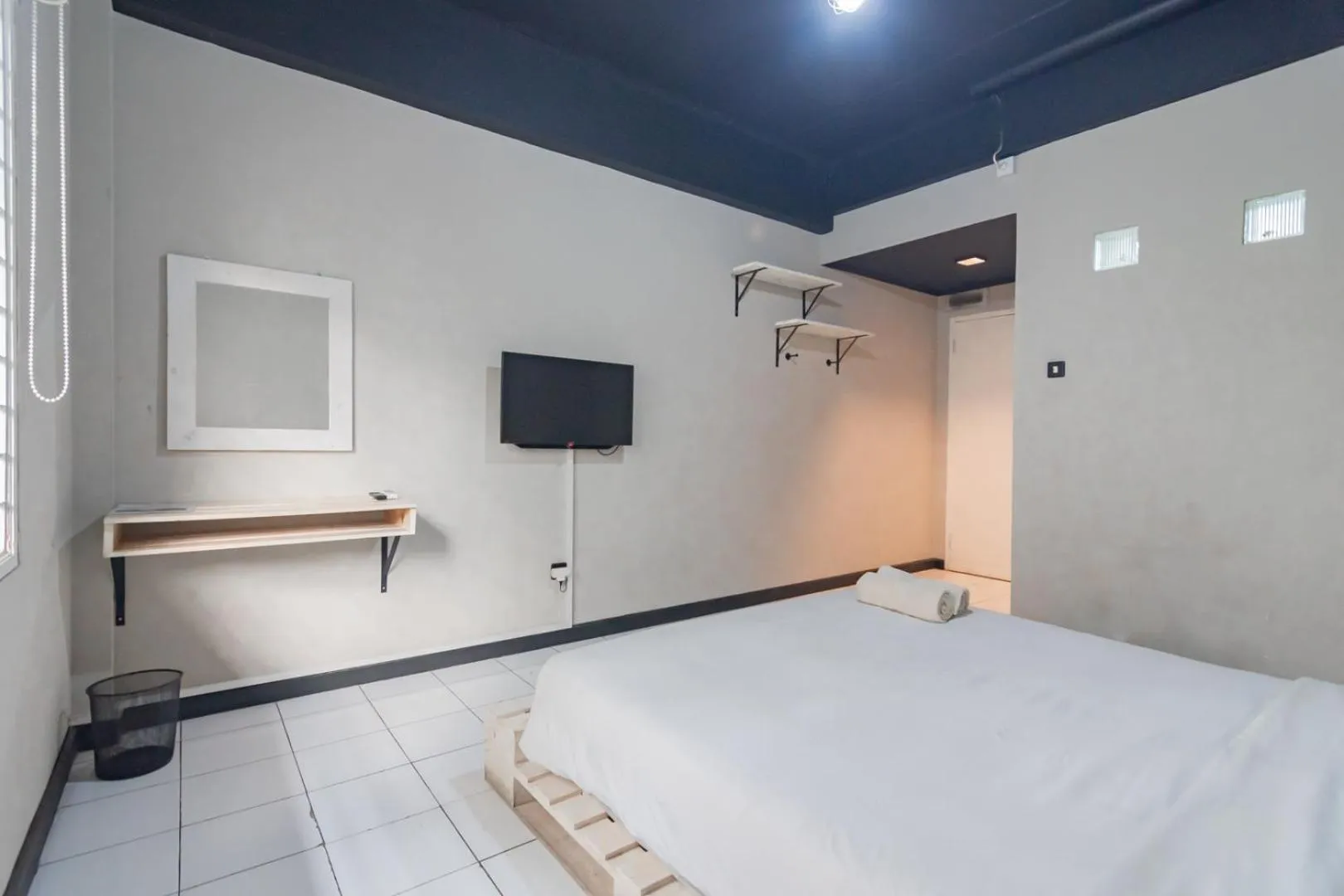 Bed in RedDoorz At Home 33 Bandung