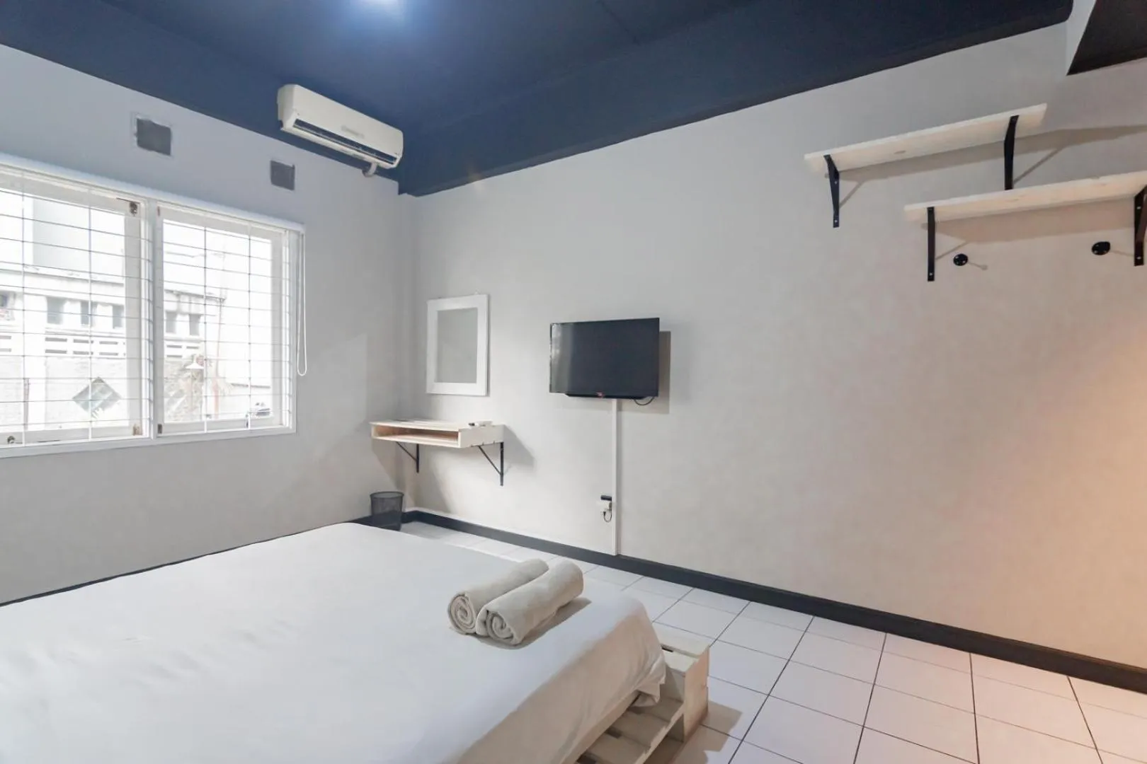 Bed in RedDoorz At Home 33 Bandung