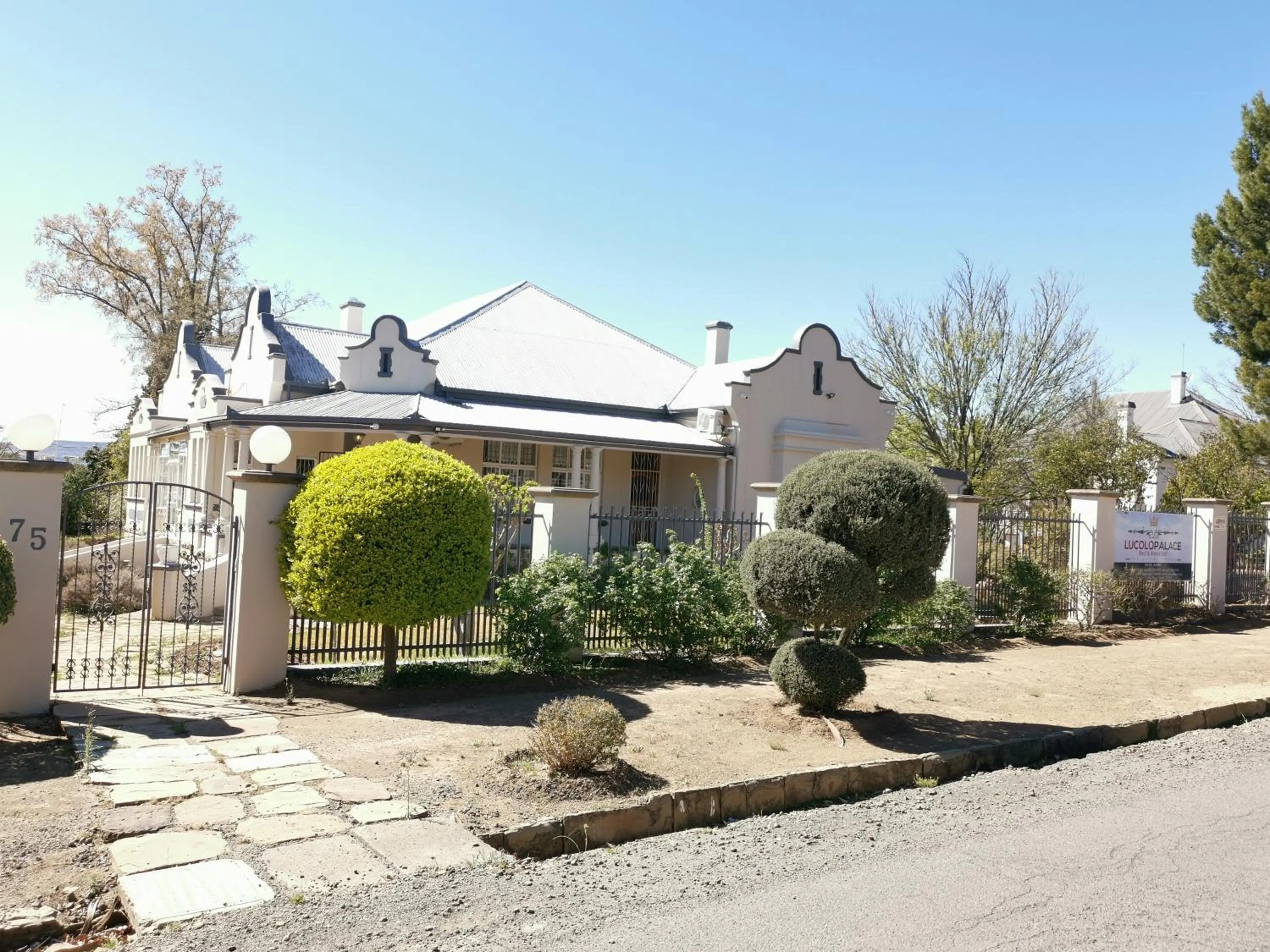 Lucolo Palace B&B Aliwal North