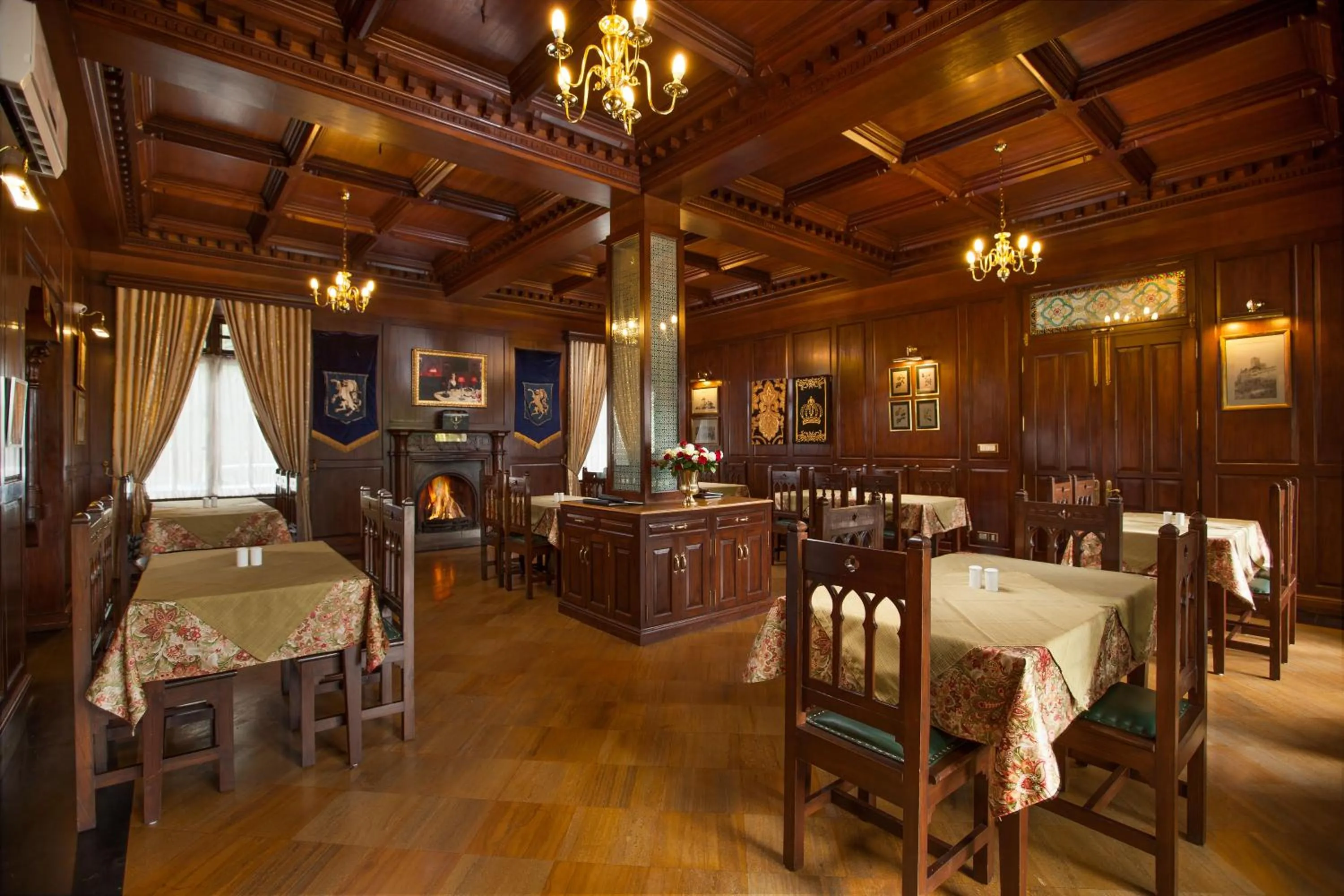 Restaurant/places to eat in The Himalayan