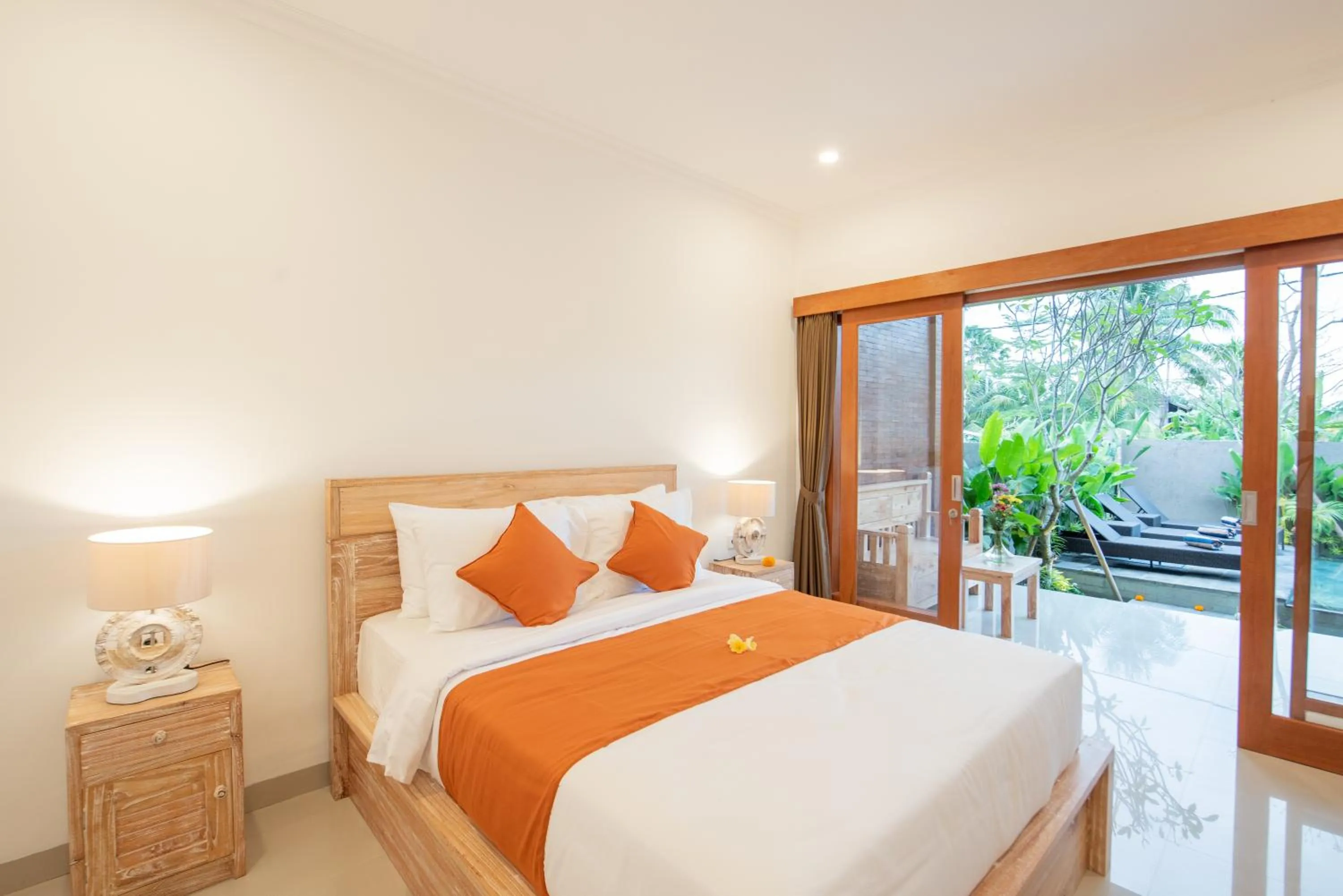 Bedroom, Bed in Villa Semujan Ubud