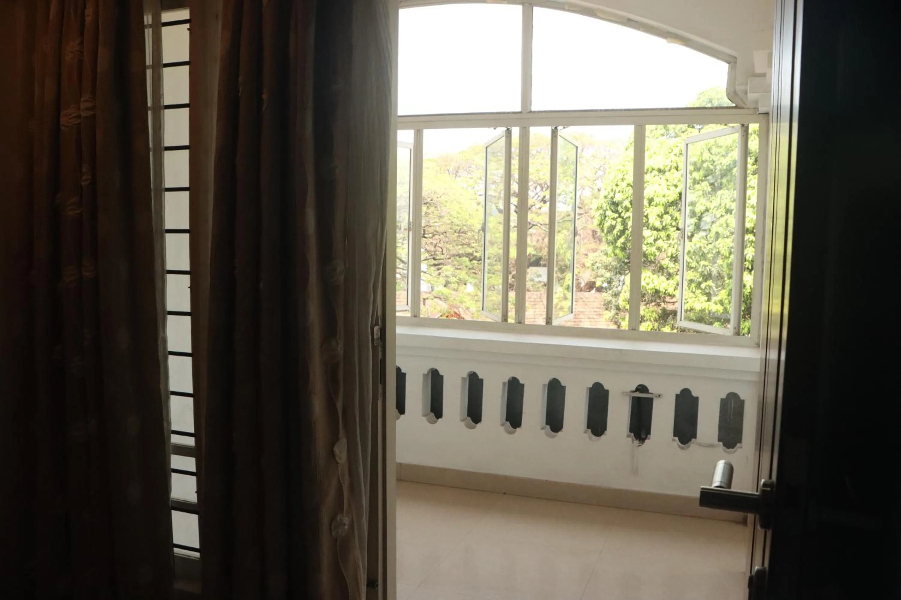 Fortbeach Service Apartments