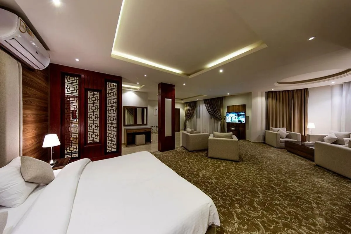 Bed in Towlan Qurtaba