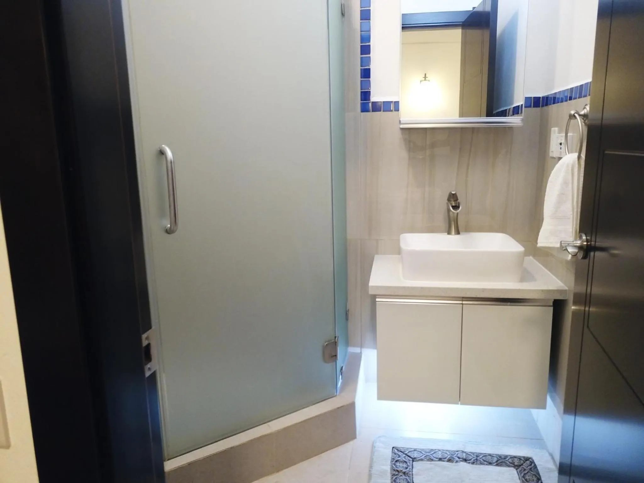Bathroom in Blue Star Apartments & Hotel