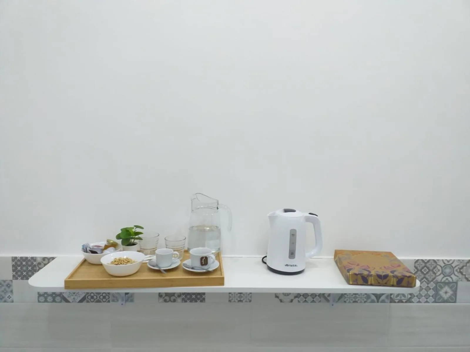 Coffee/tea facilities in Manichiello