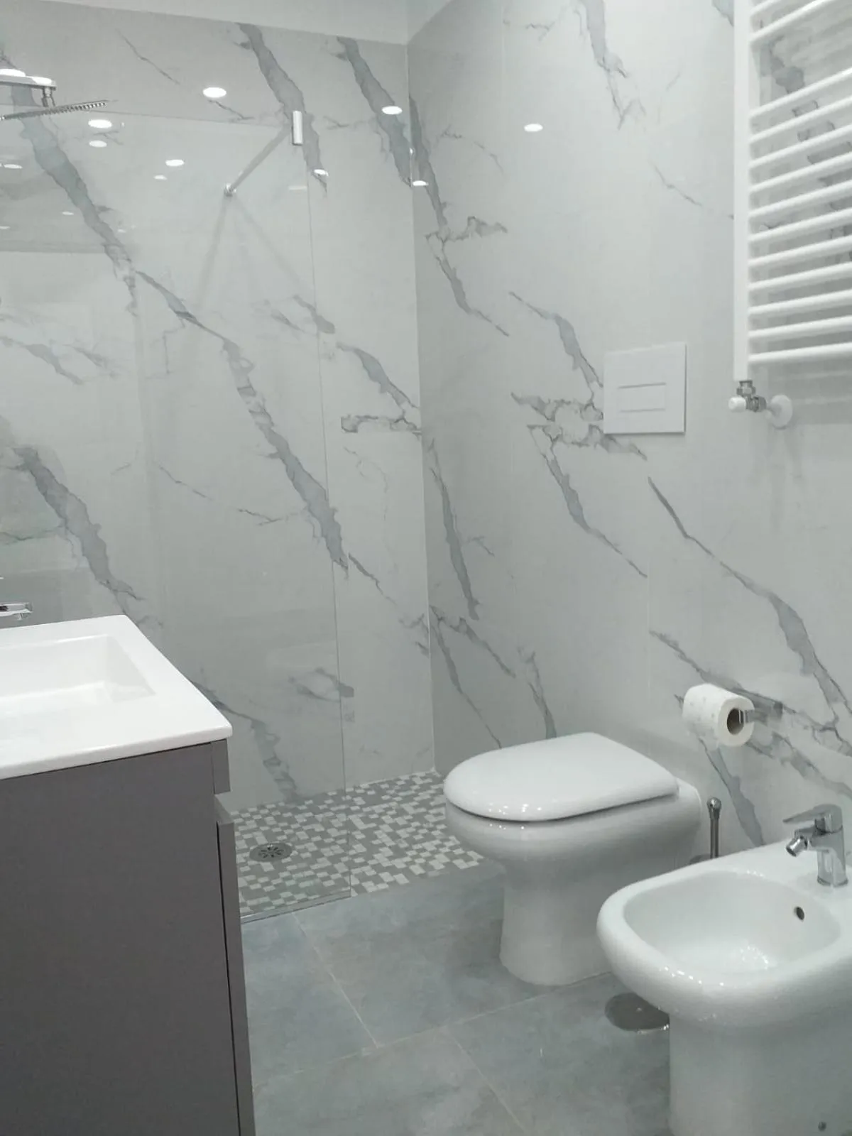 Bathroom in Manichiello