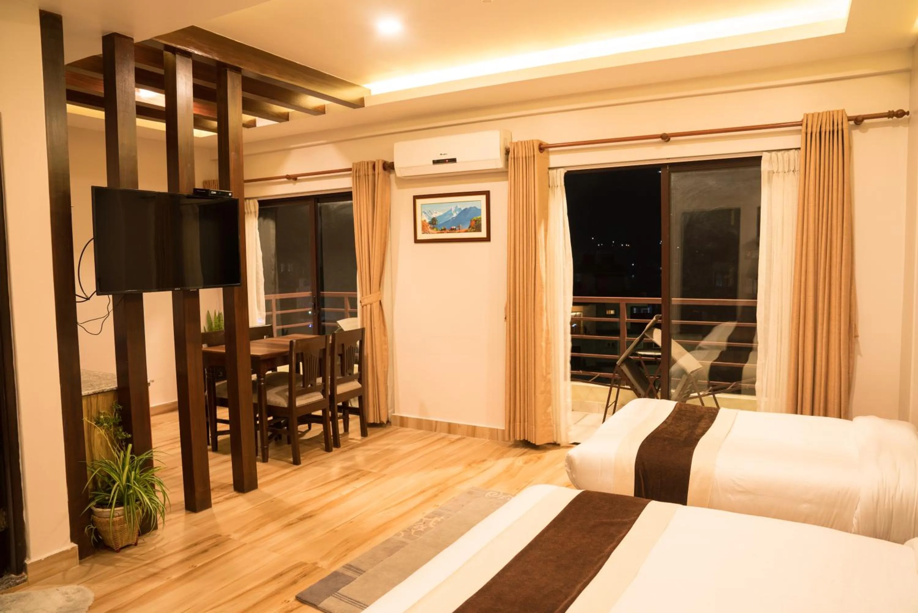 Bedroom, Bed in Hotel Shaara