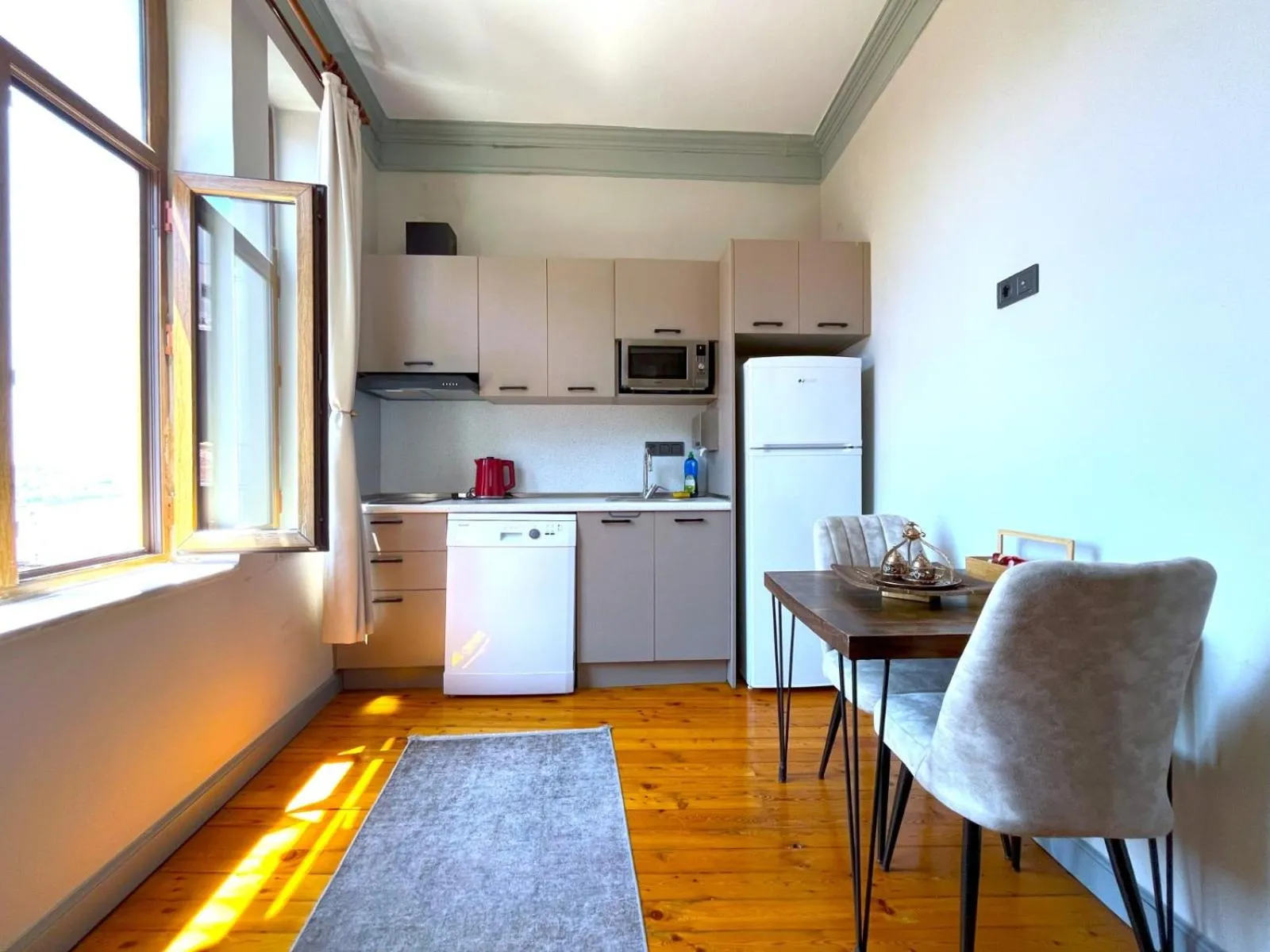 kitchen in O'Pera Okanlı Suites