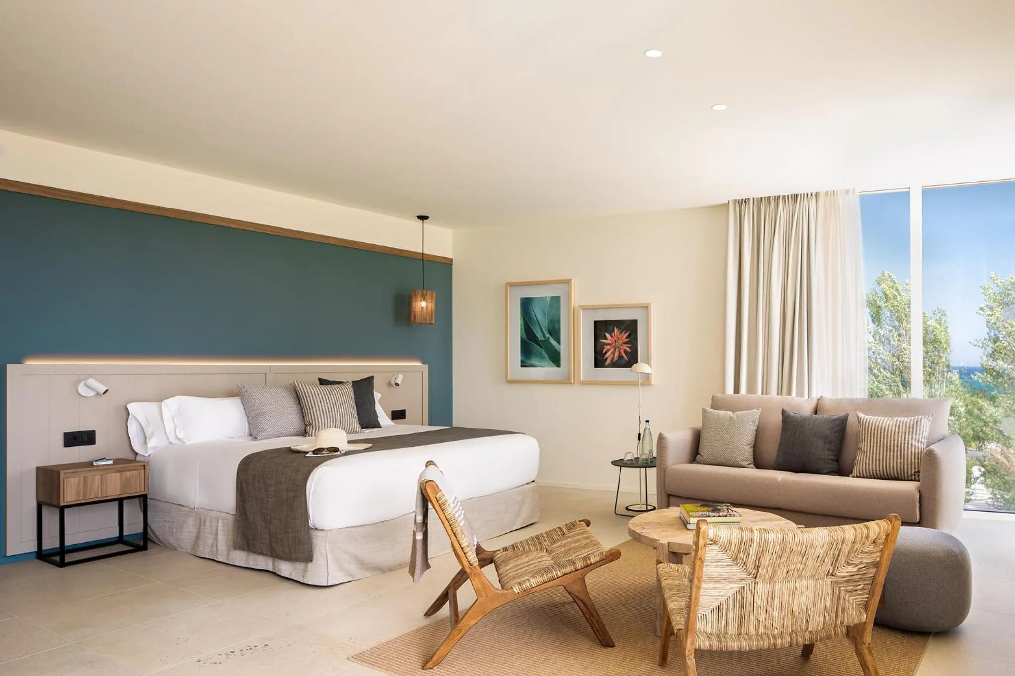 Photo of the whole room, Bed in Atzavara Hotel & Spa