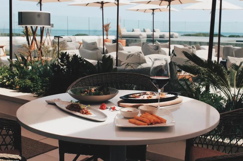 Restaurant/places to eat in Atzavara Hotel & Spa