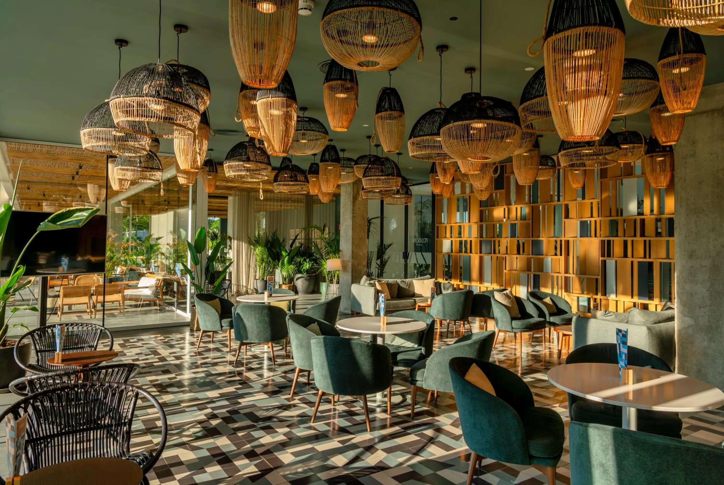 Lounge or bar in Atzavara Hotel & Spa