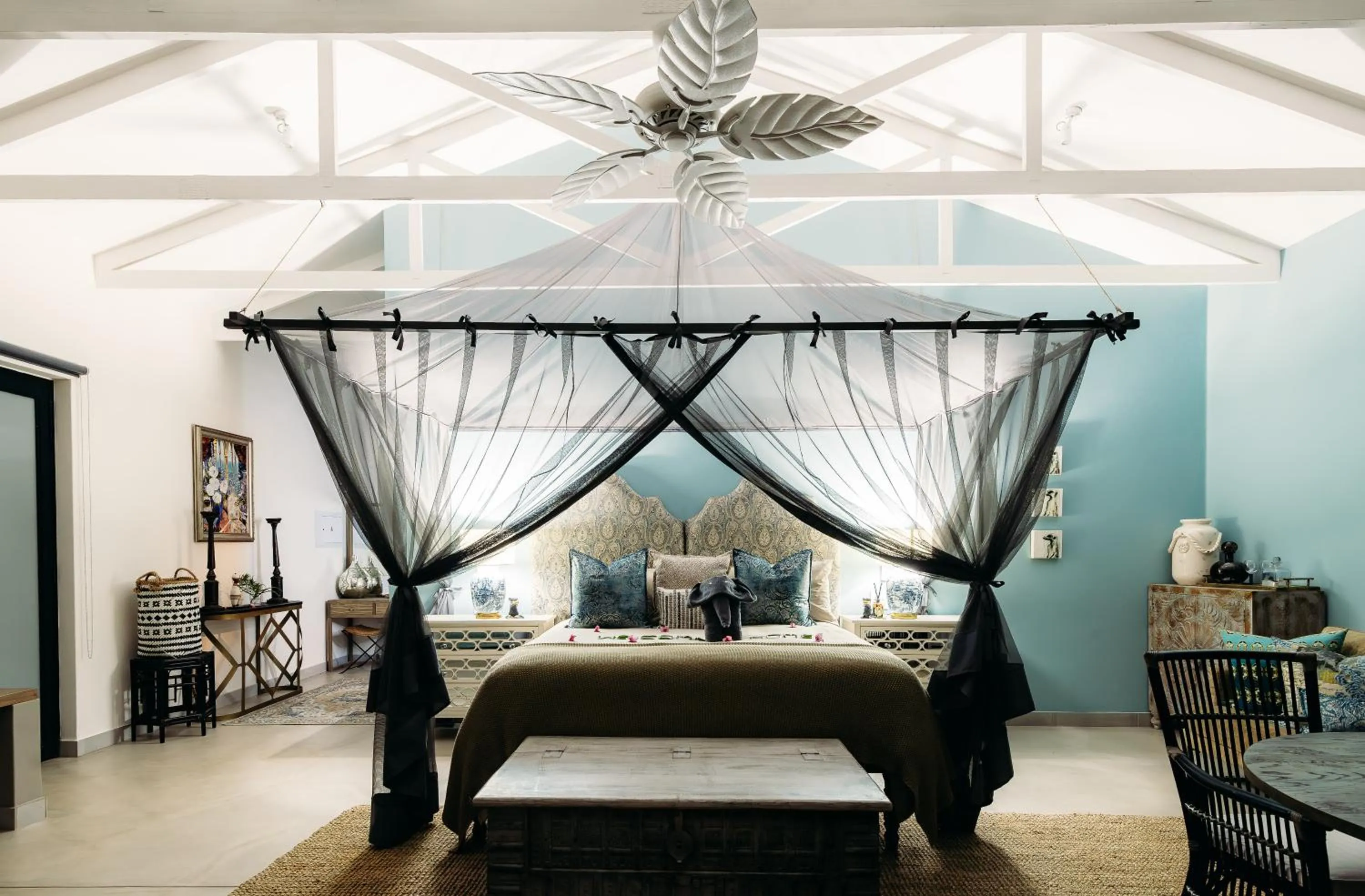 Safari Moon Luxury Bush Lodge