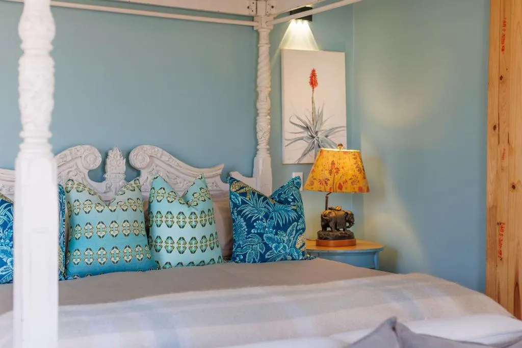 Bed in Safari Moon Luxury Bush Lodge