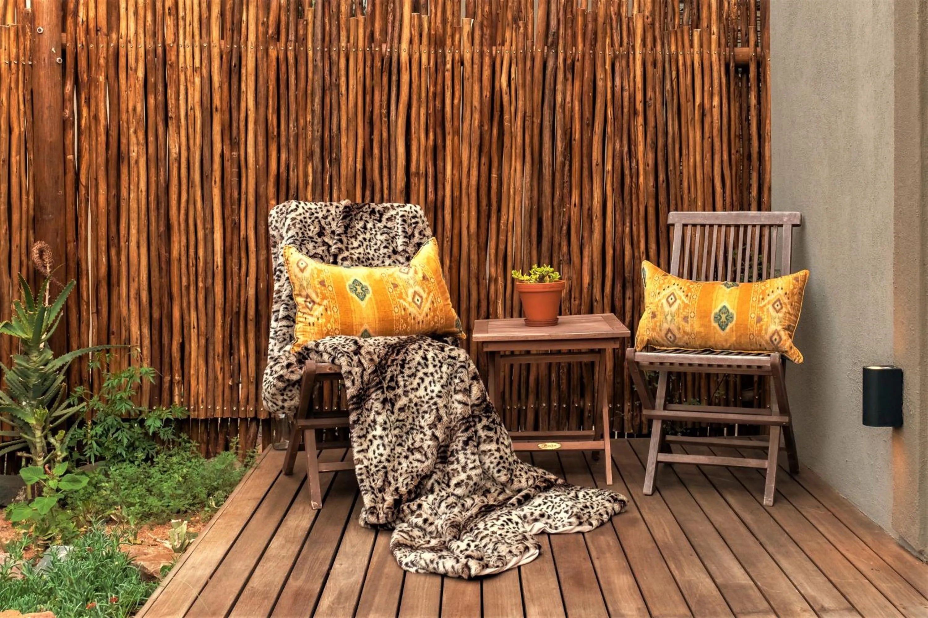Seating area in Safari Moon Luxury Bush Lodge