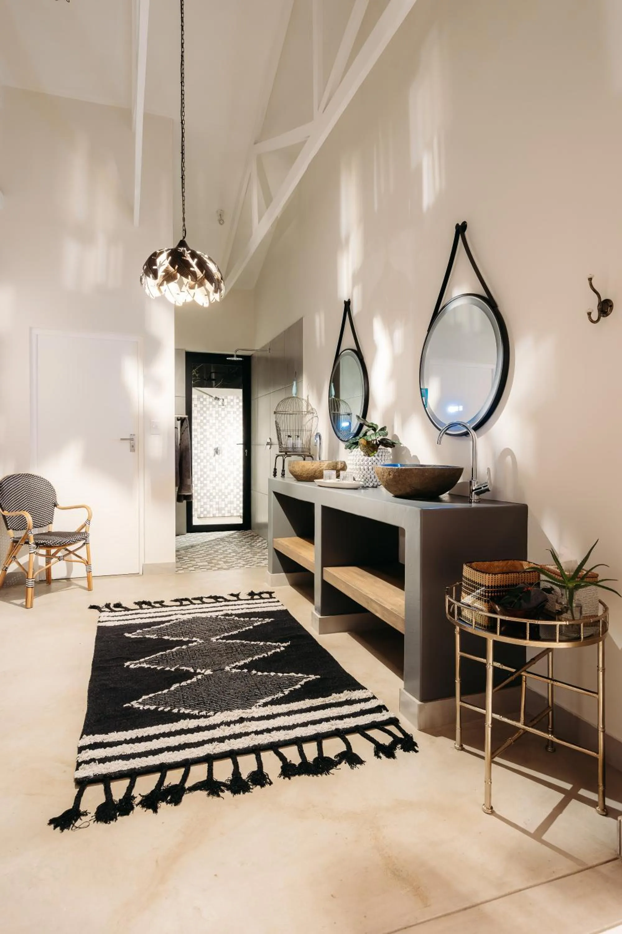 Safari Moon Luxury Bush Lodge