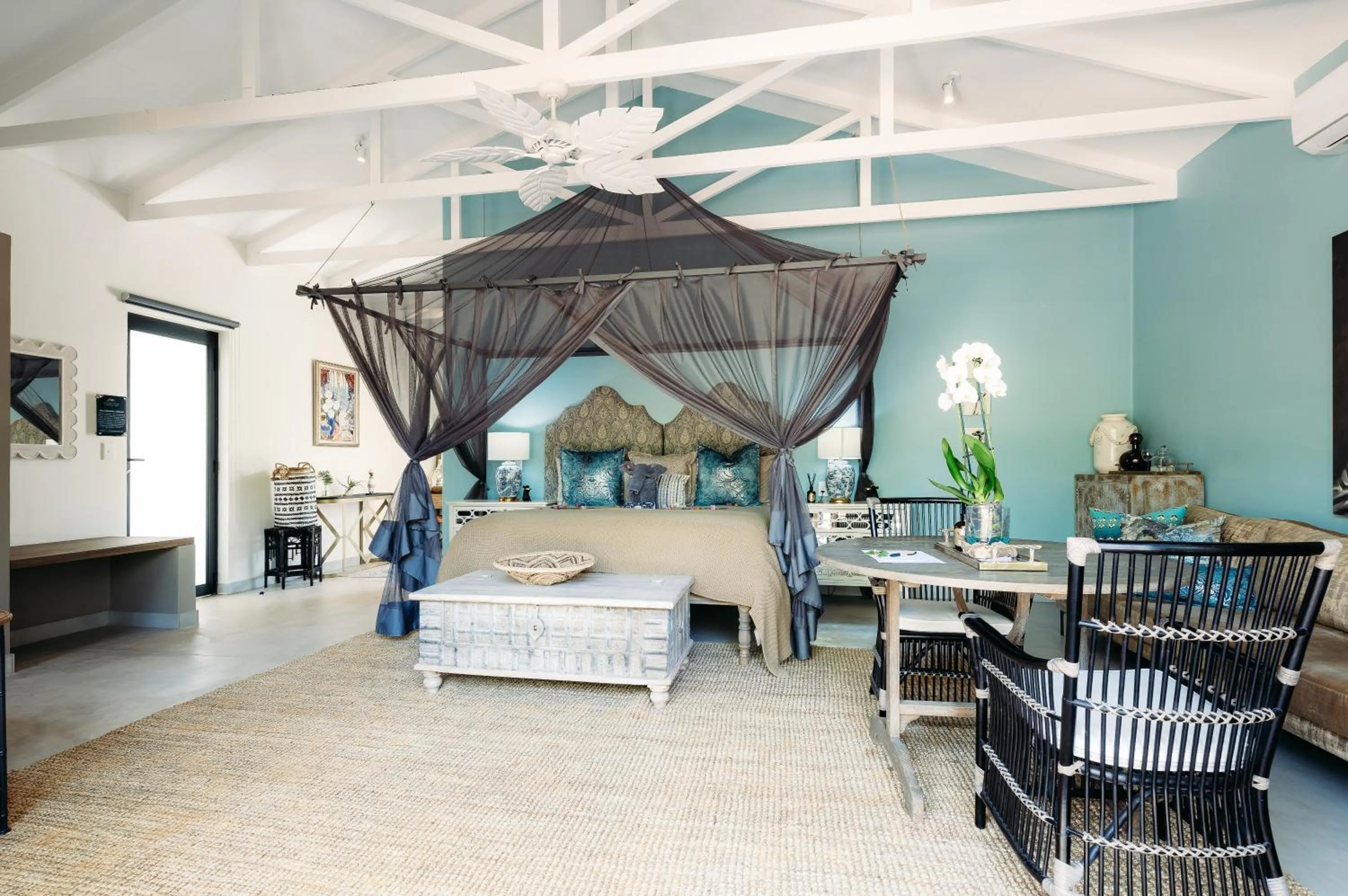 Safari Moon Luxury Bush Lodge