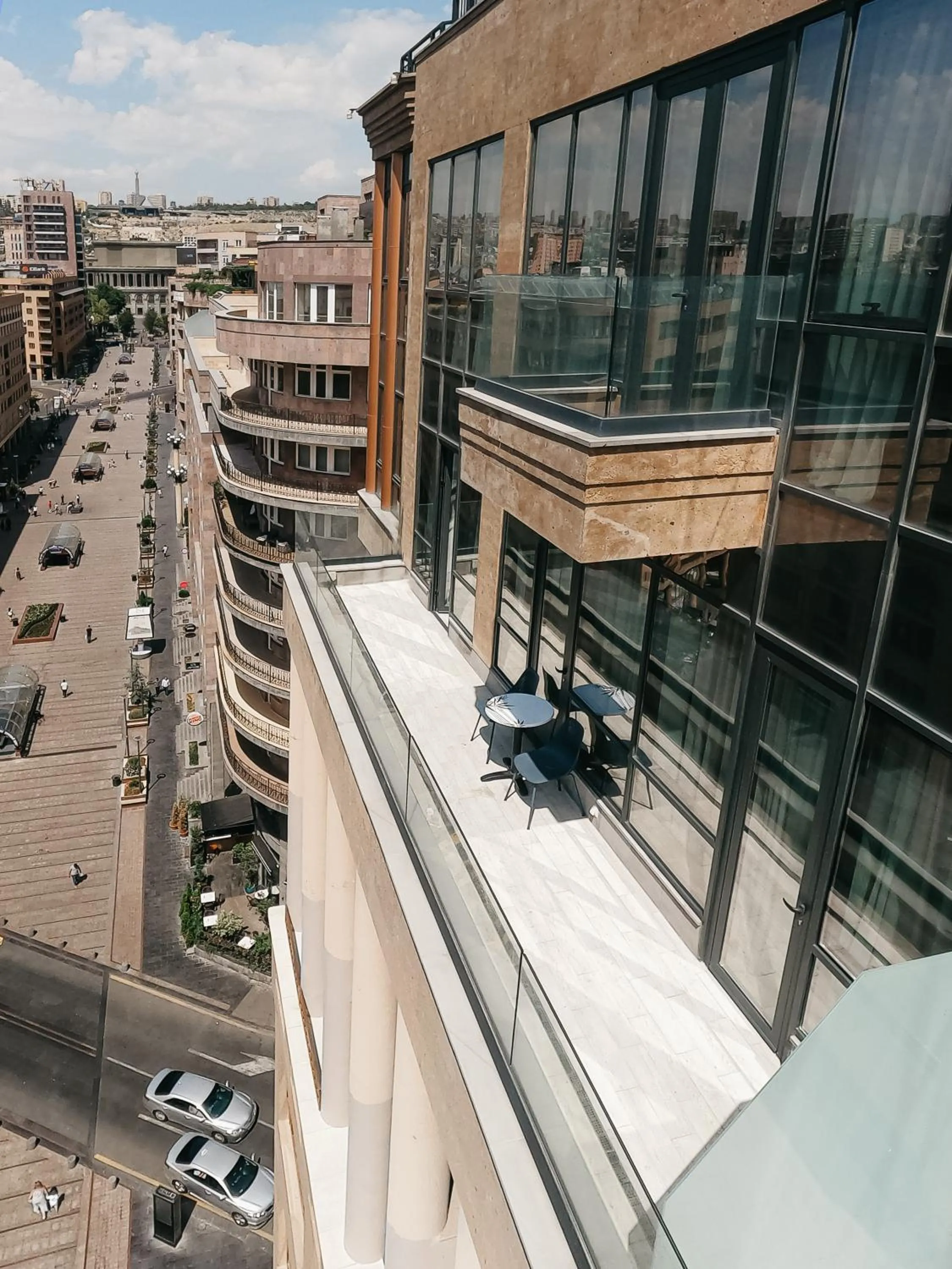 Balcony/Terrace in Hilltop North Avenue by Stellar Hotels, Yerevan