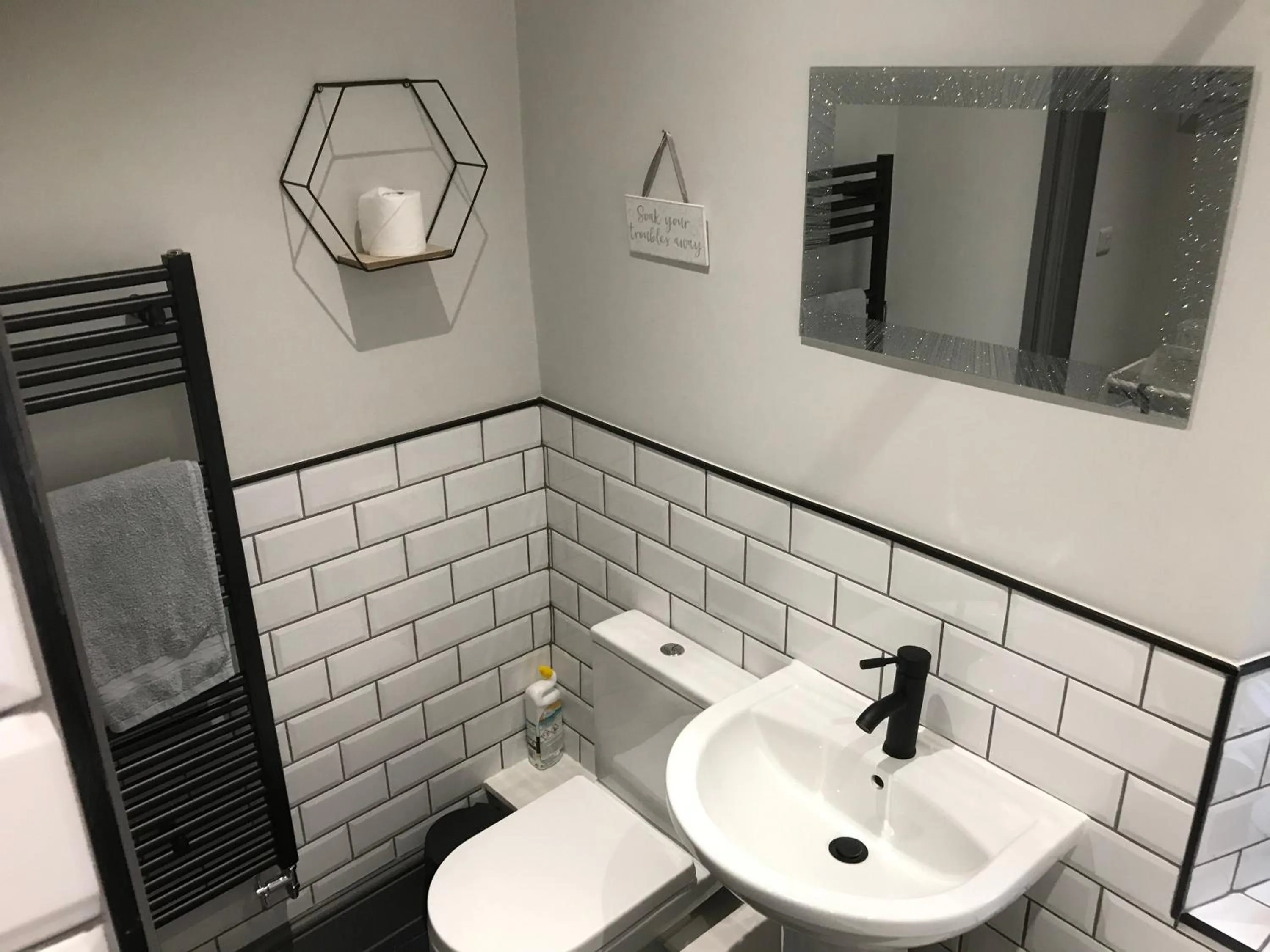 Bathroom in North Lodge