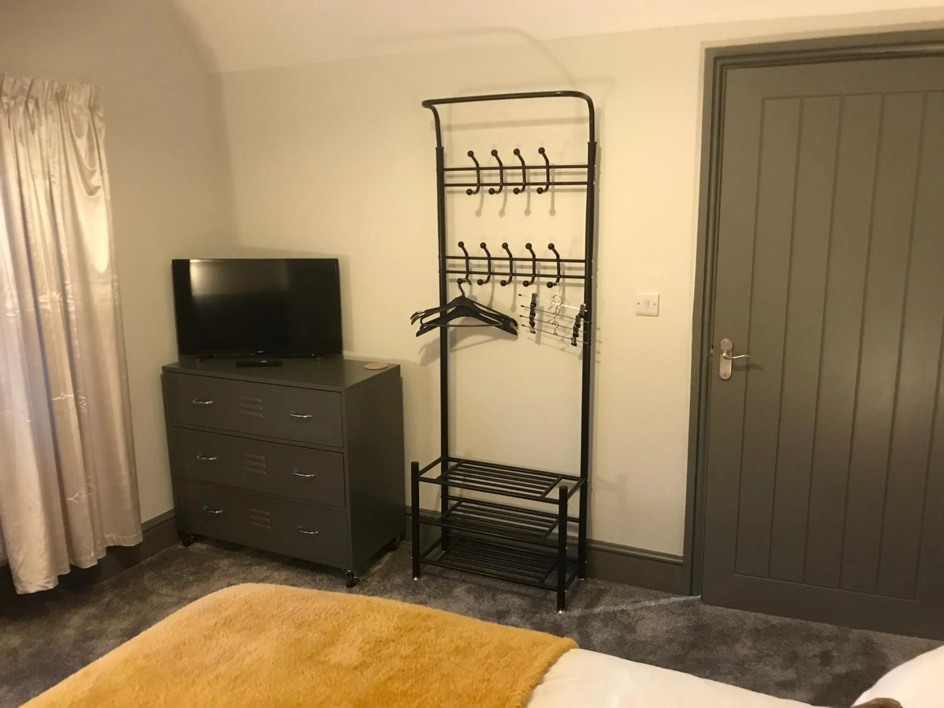 Other, Bed in North Lodge