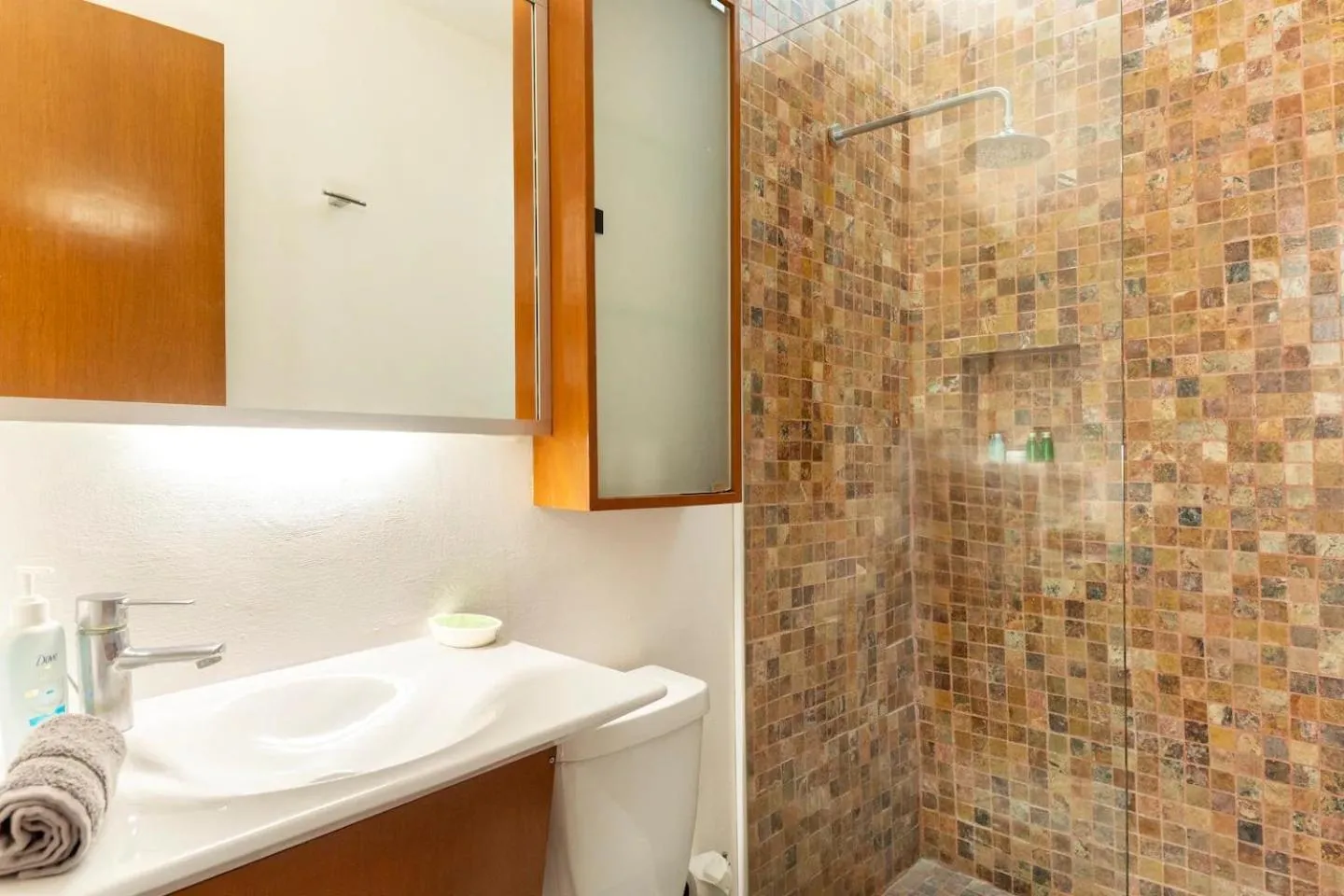 Other in 2 story PH heated jacuzzi close Beach 5th
