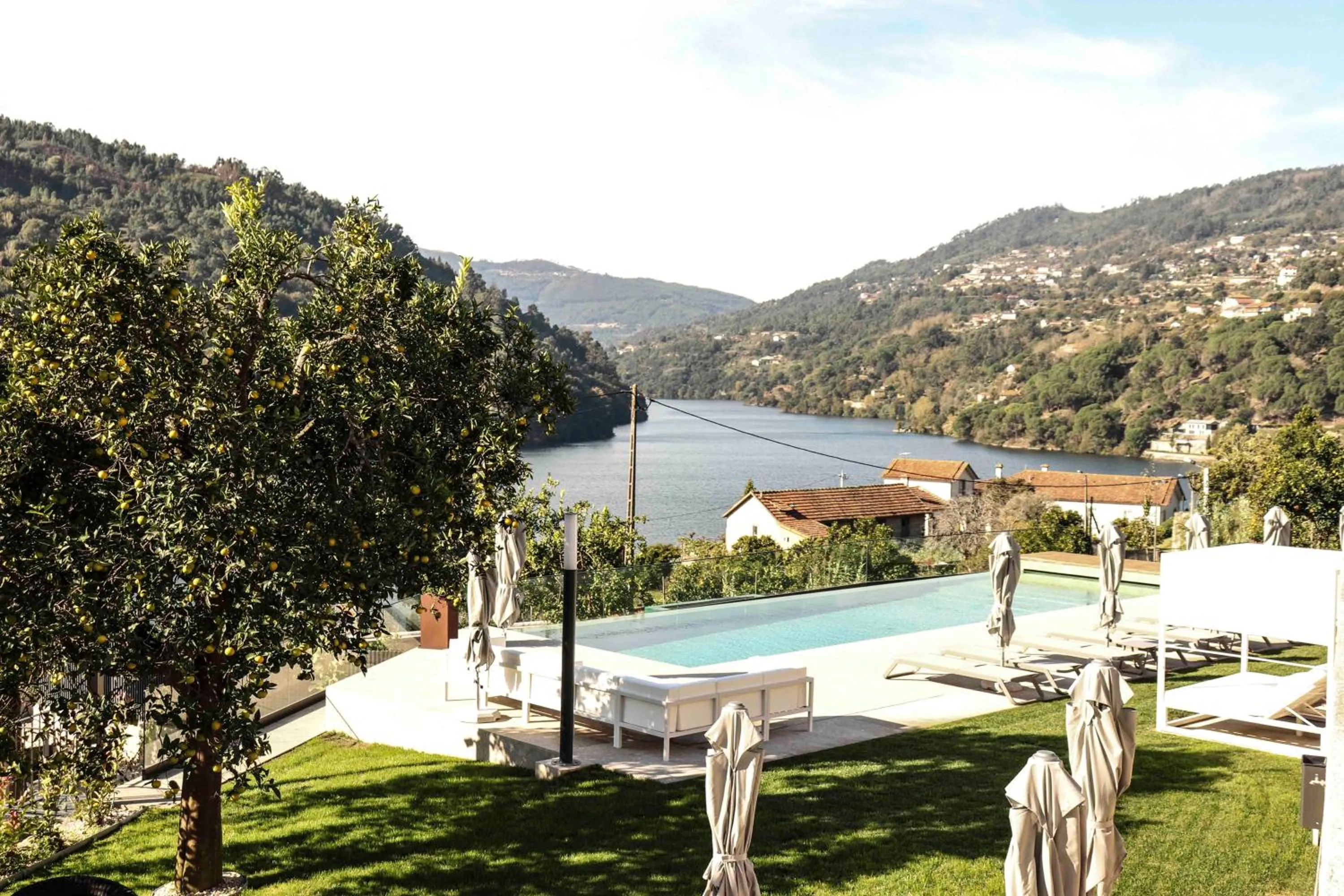 Portovella Lodges & Bungalows