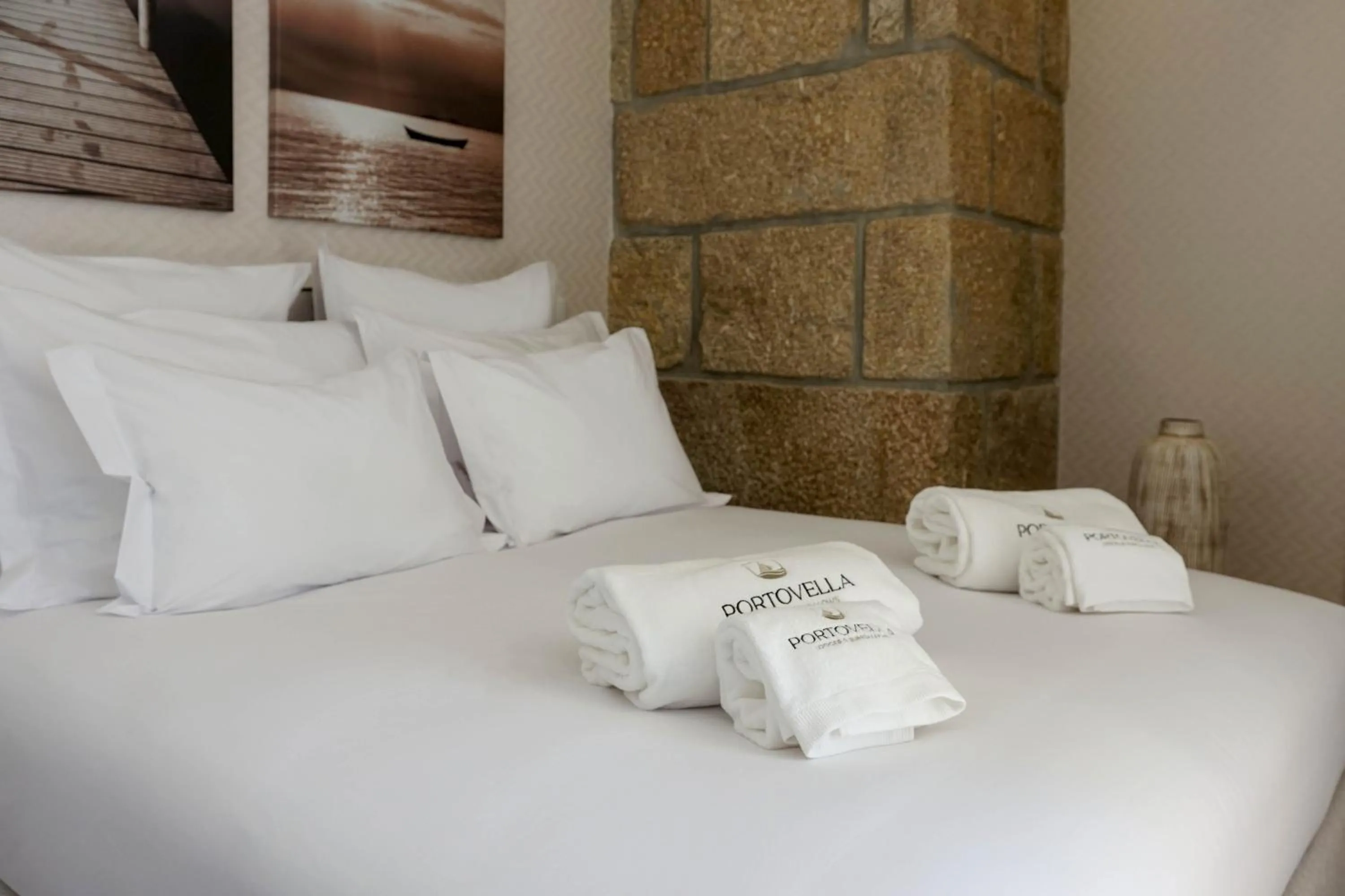 Bed in Portovella Lodges & Bungalows