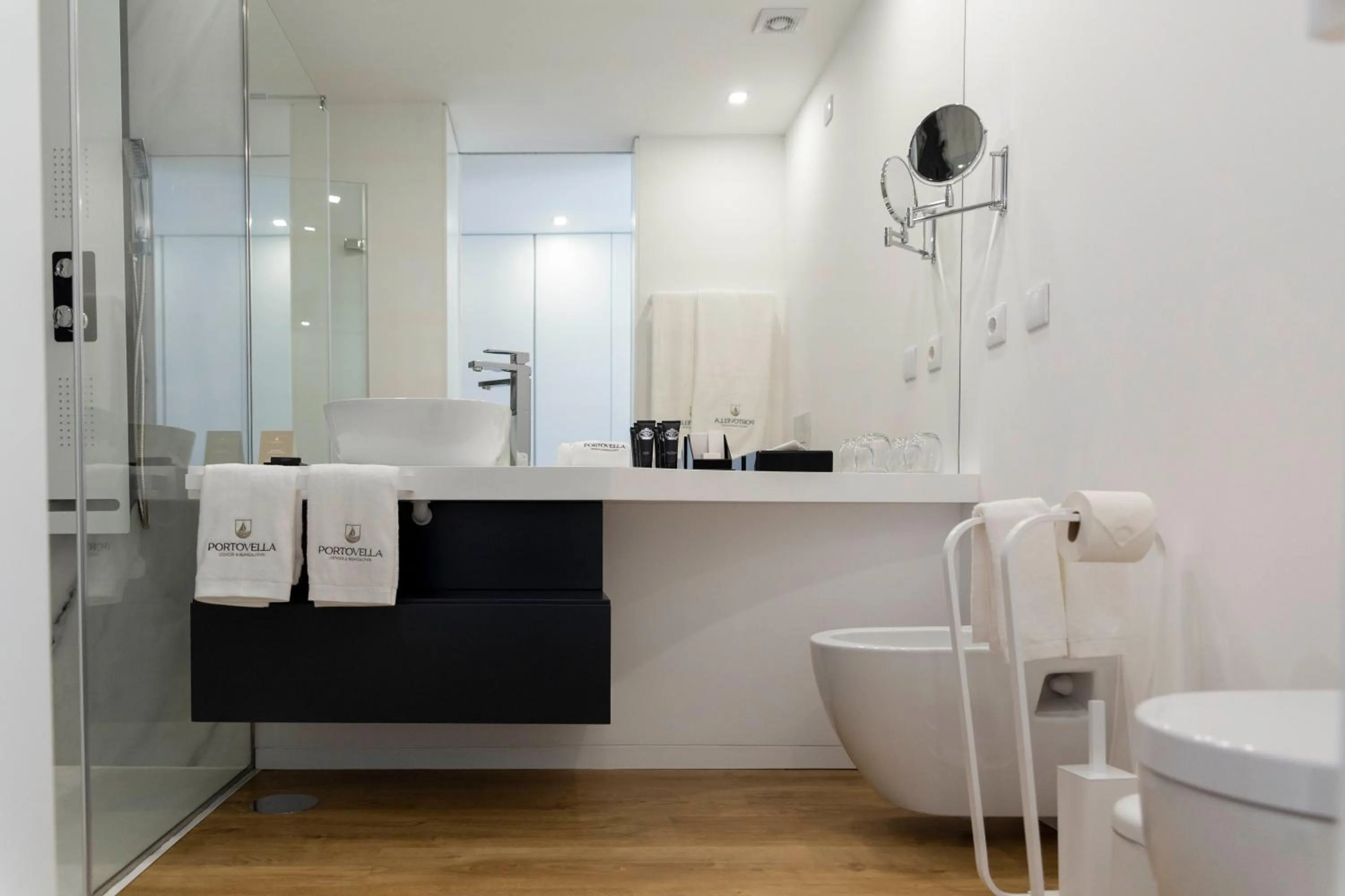 Portovella Lodges & Bungalows