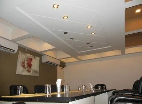 Restaurant/places to eat in Sayoojyam Residency