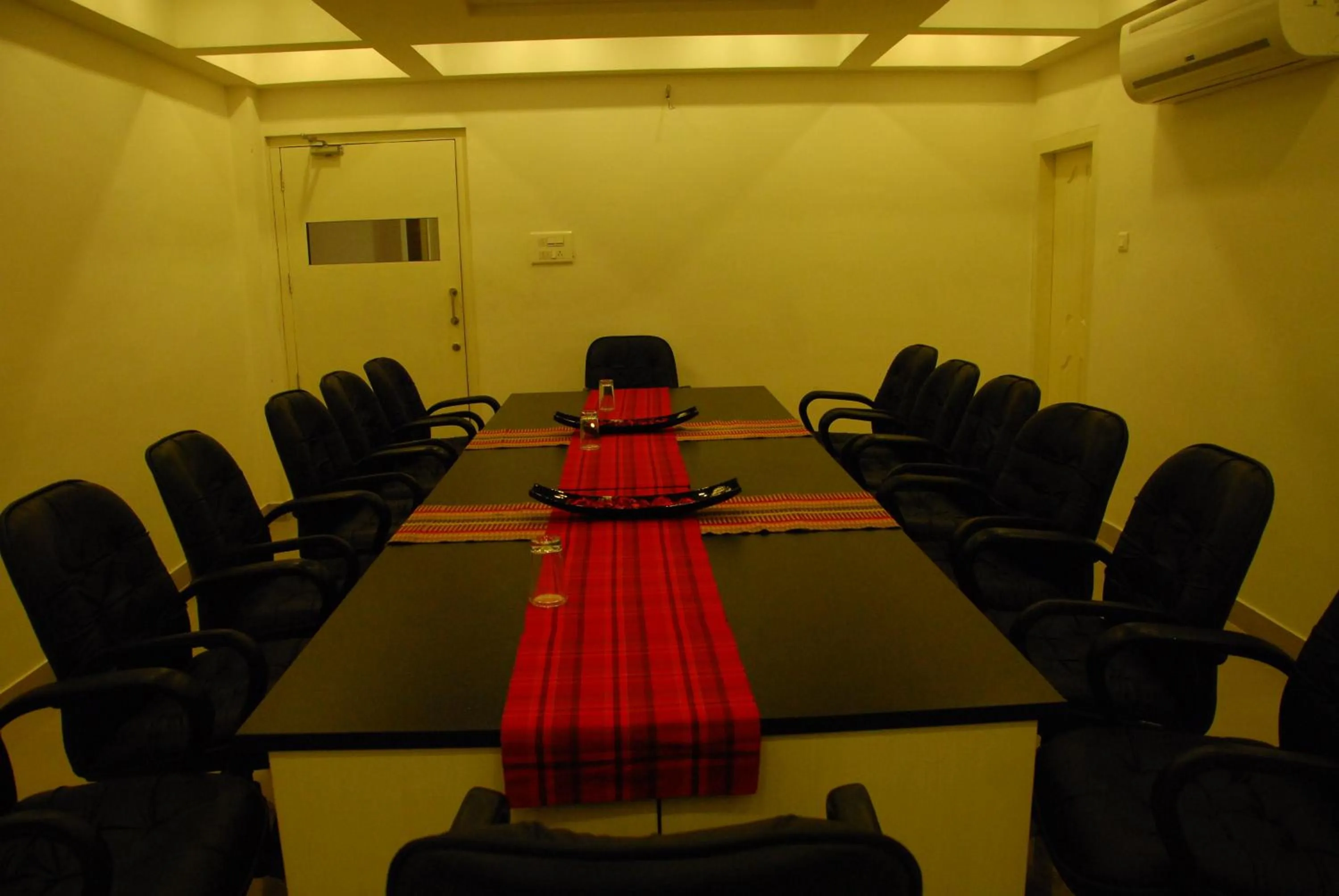 Business facilities in Sayoojyam Residency