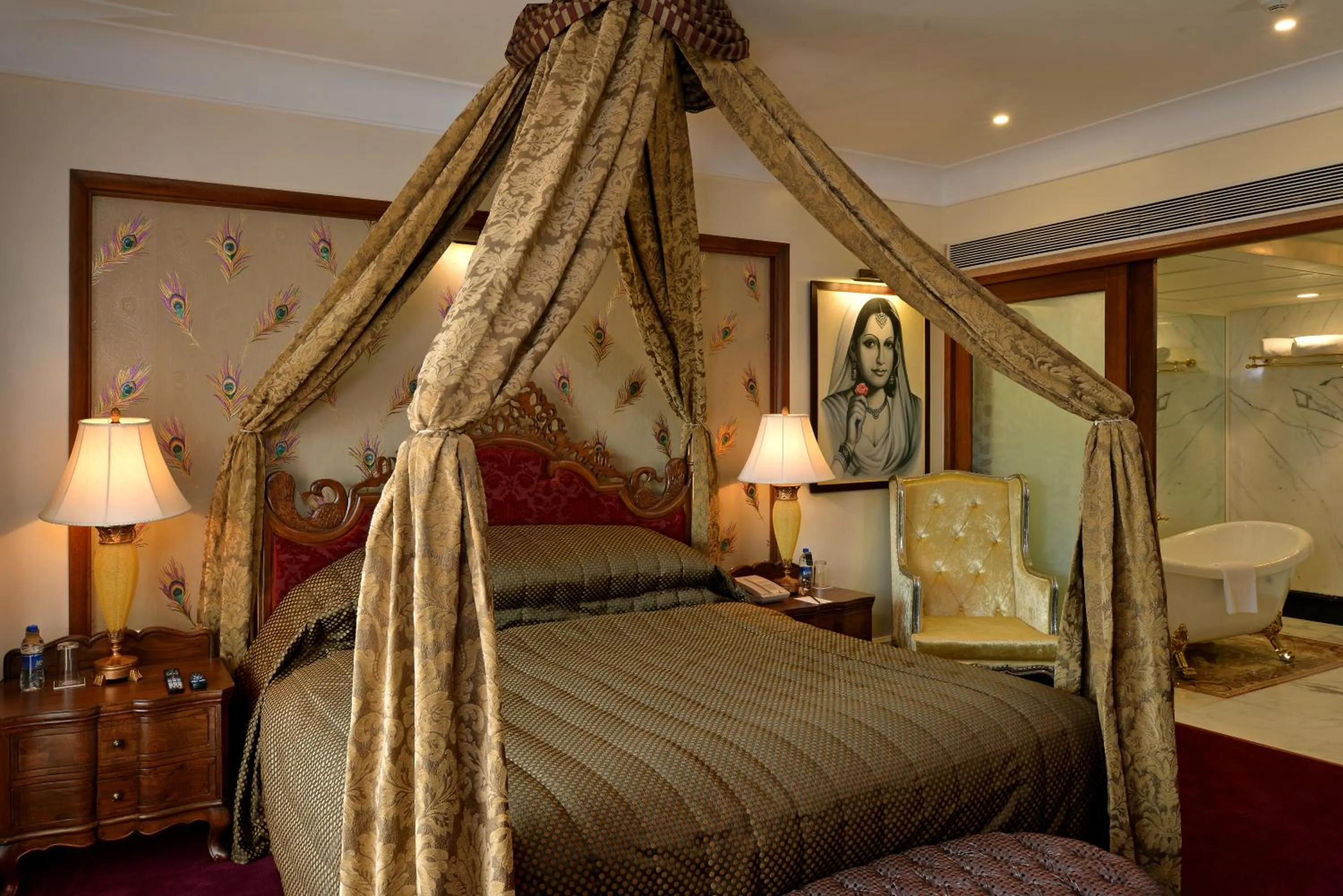 Bed in Indana Palace, Jodhpur