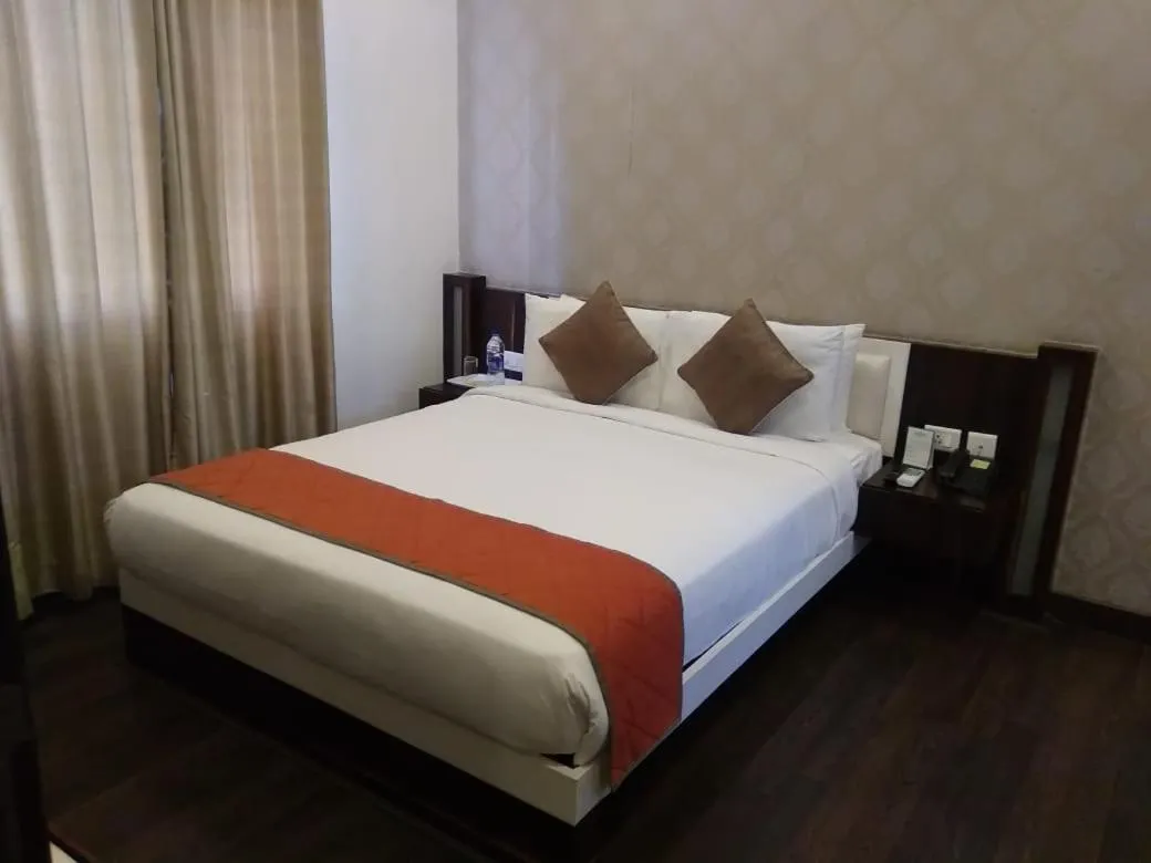 Bed in Crest Executive Suites, Whitefield